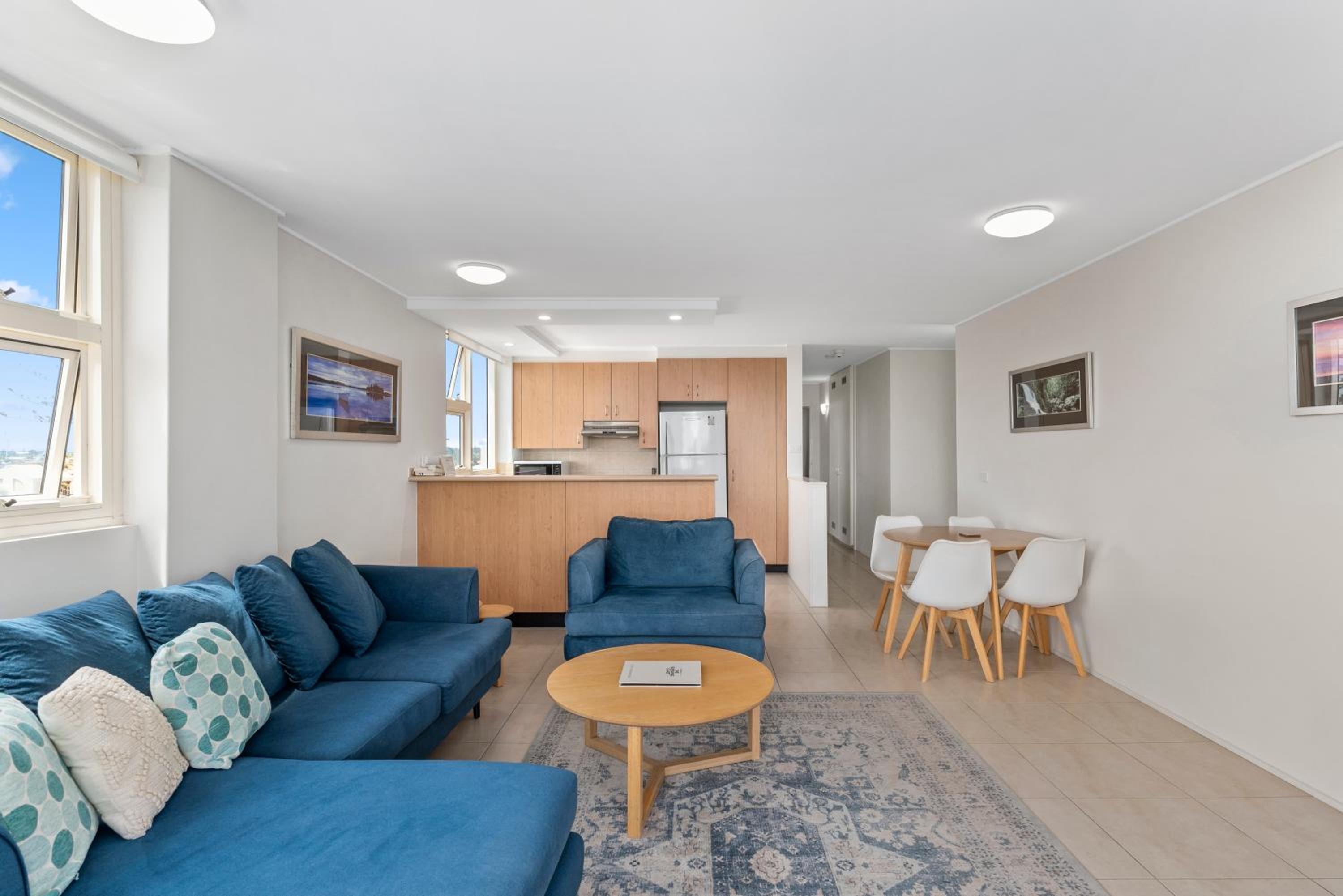 Deluxe Two-Bedroom Apartment with Ocean View