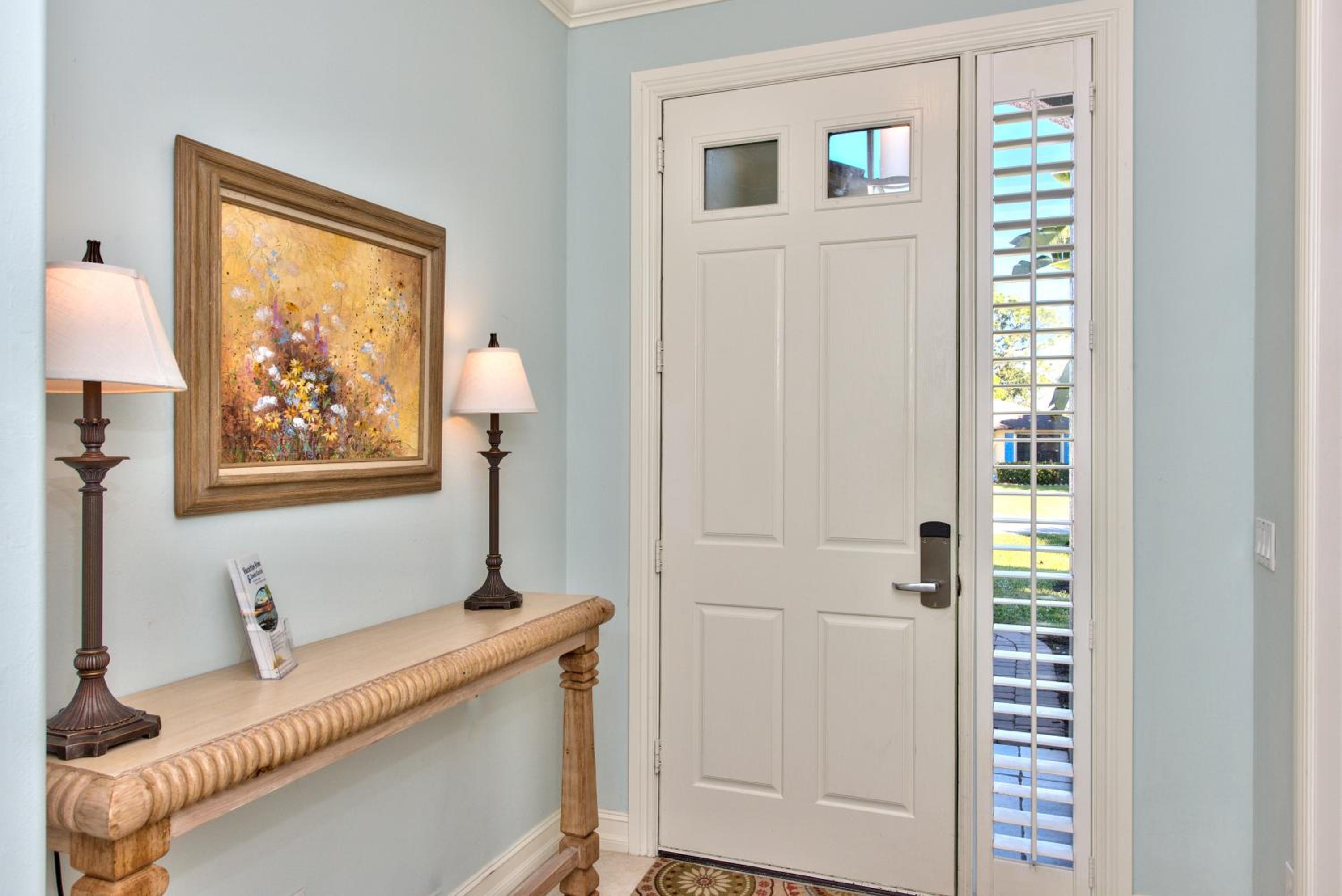 Three-Bedroom House - Photo 33