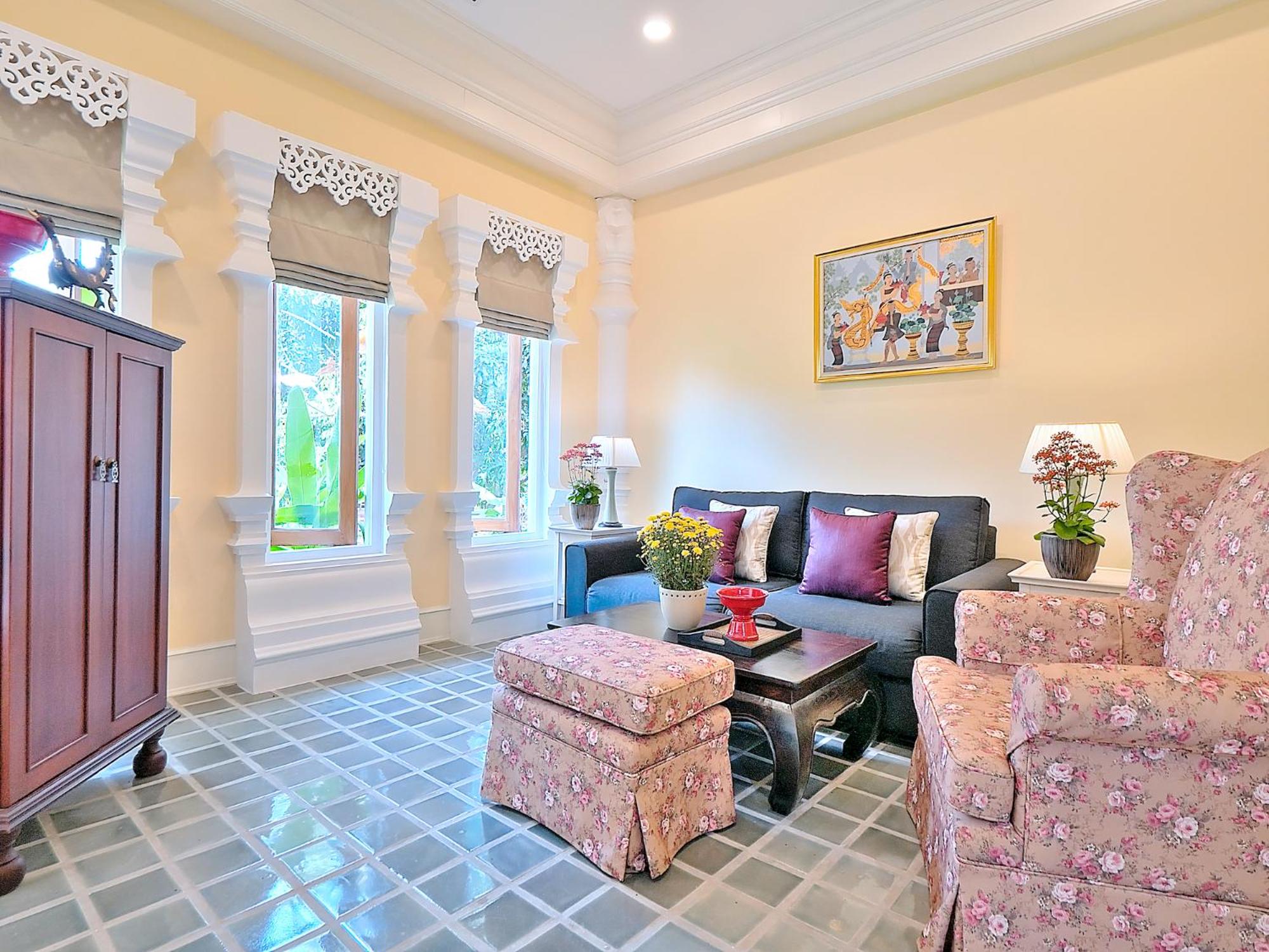 Superior King Suite - Photo 4