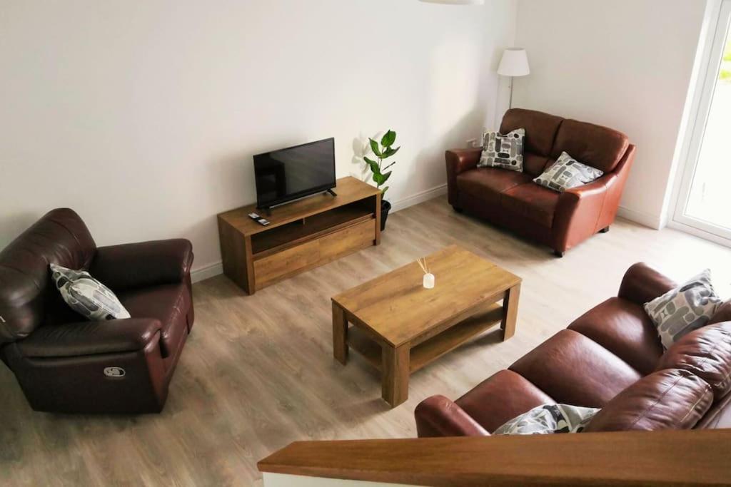 Two-Bedroom Apartment photo 1