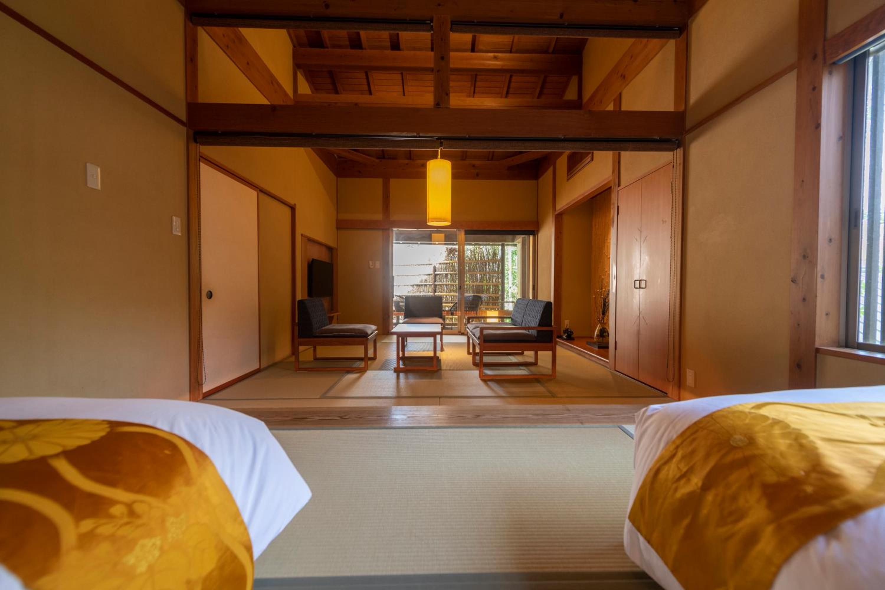 Japanese-Style House with Open-Air Bath - Non-Smoking