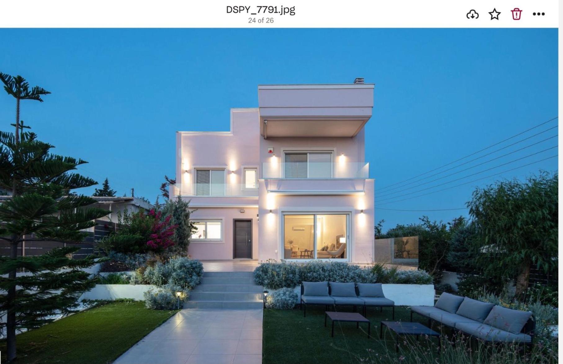 Villa photo 3
