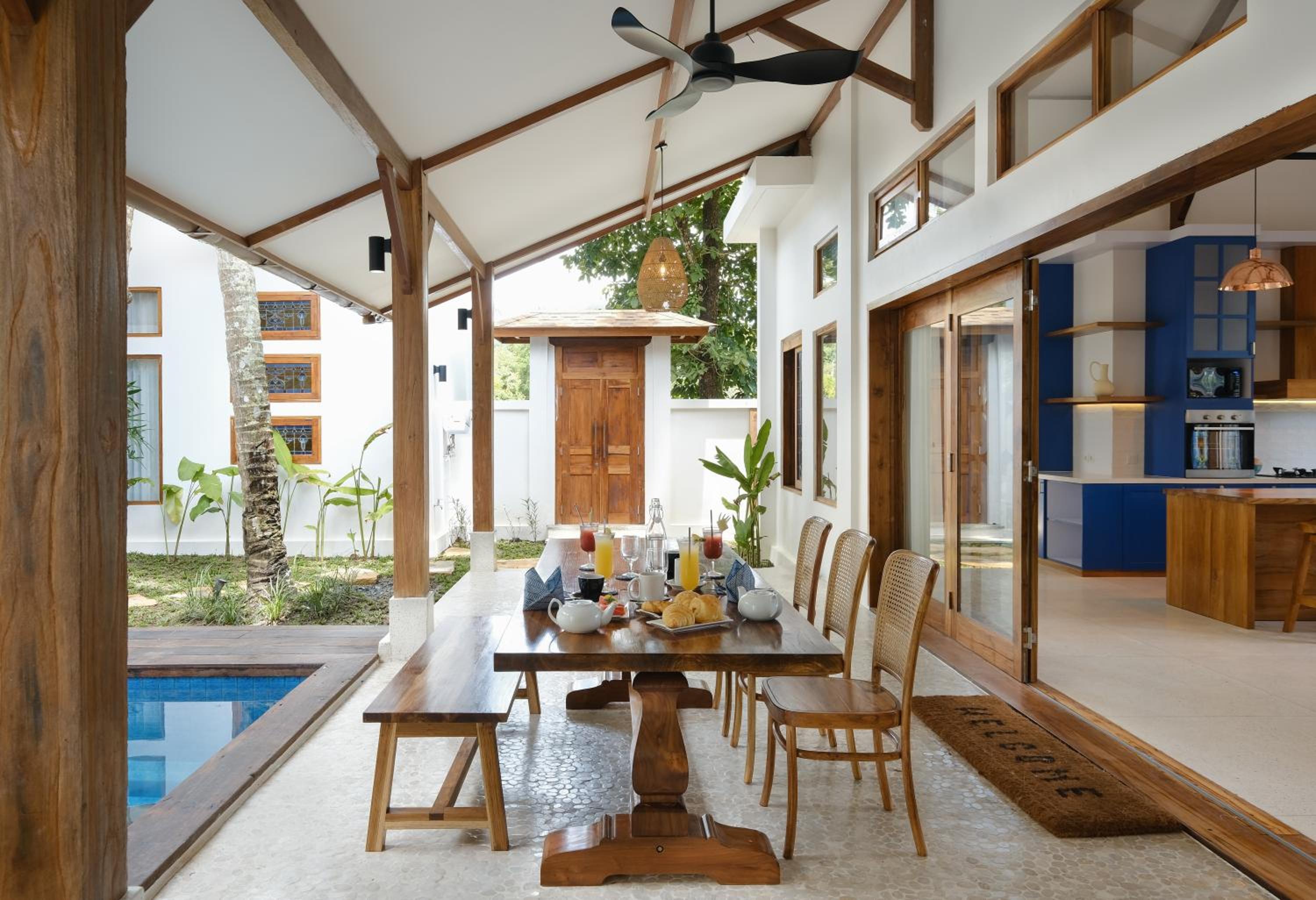 Kenes Three-Bedroom Villa - Photo 19