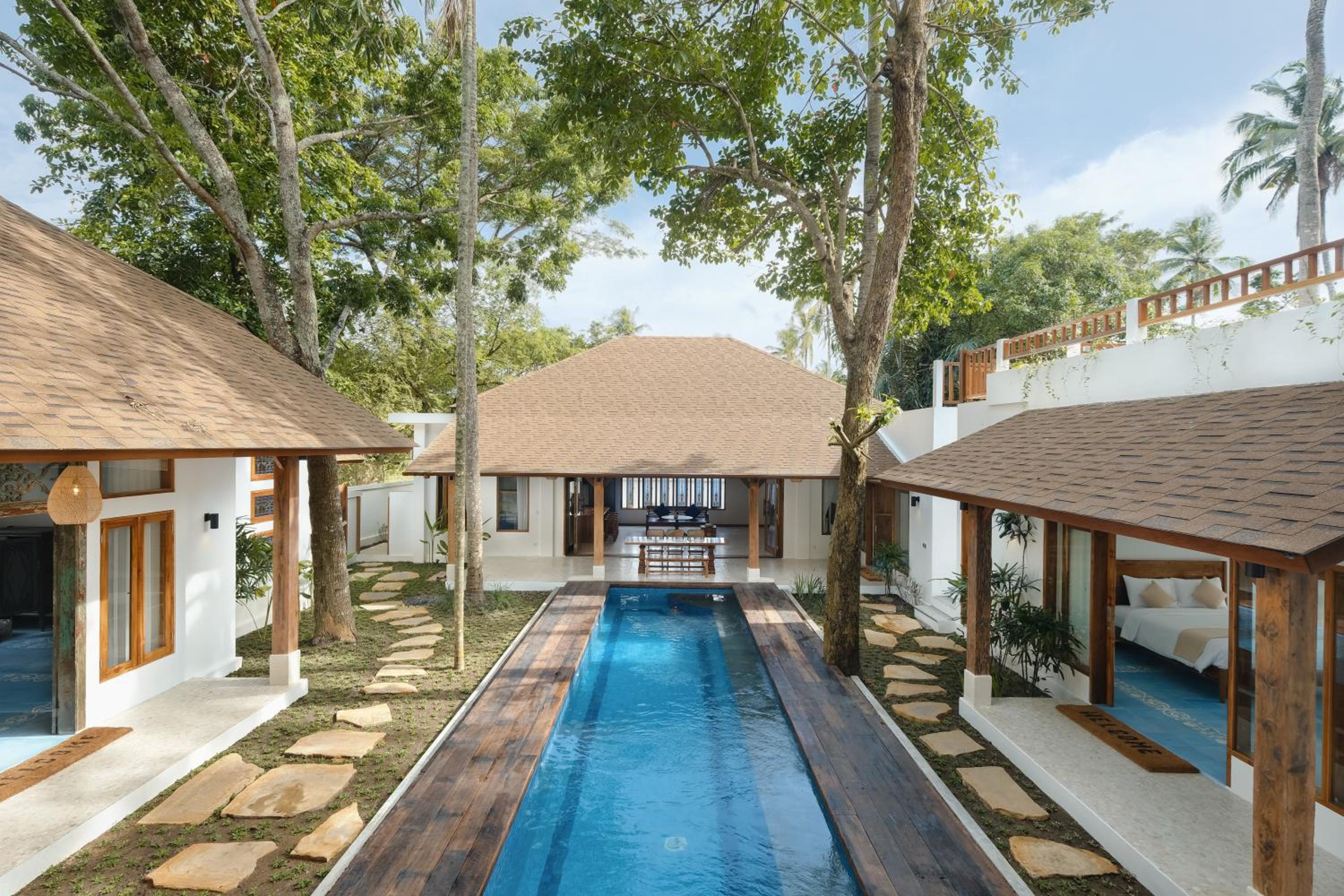 Kenes Three-Bedroom Villa - Photo 22