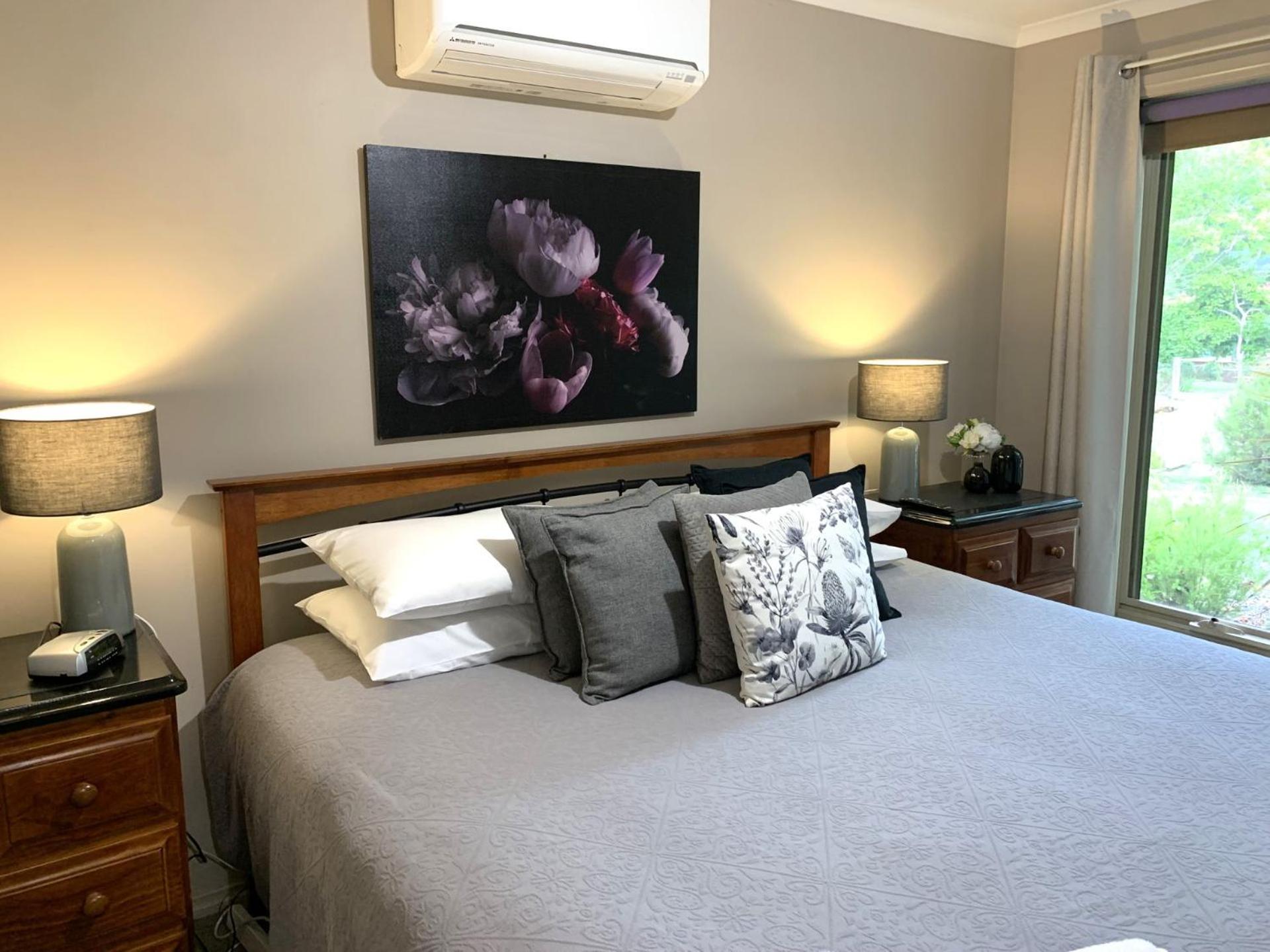 Four-Bedroom House photo 1
