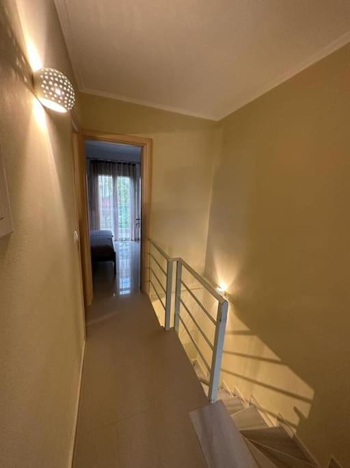 Three-Bedroom House photo 3