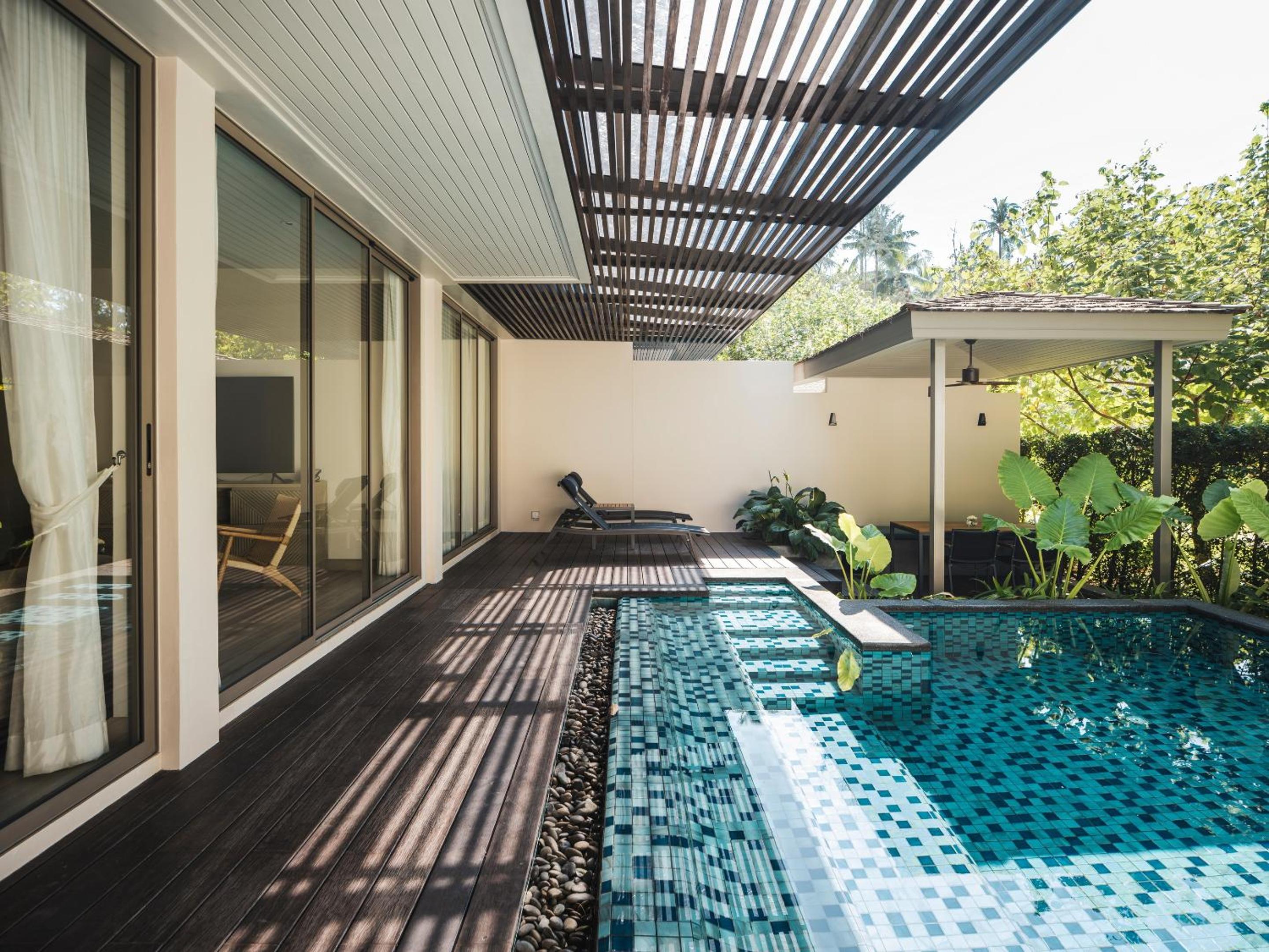 Two Bedroom Family Pool Suite - Photo 2