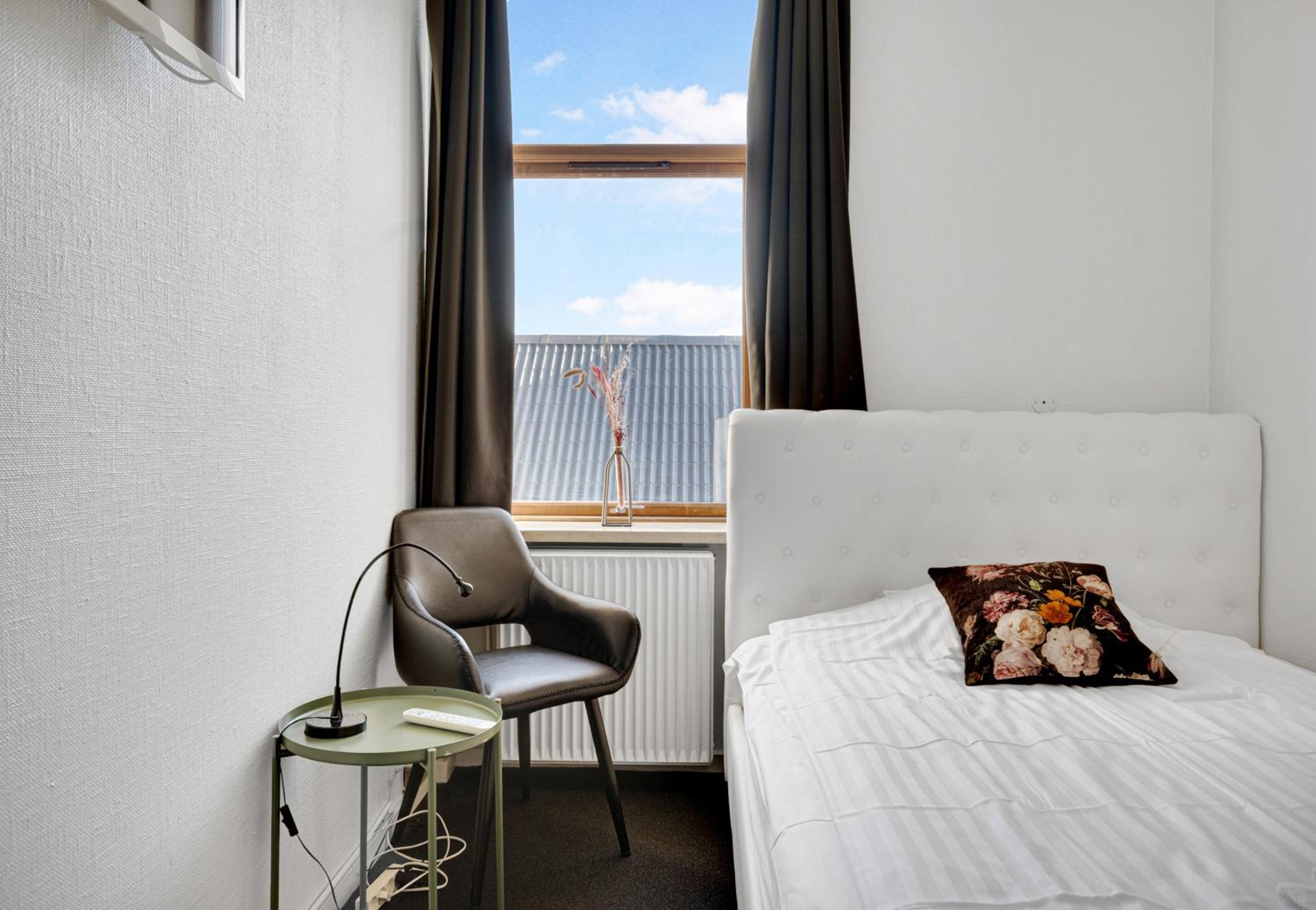 Standard Single Room photo 2