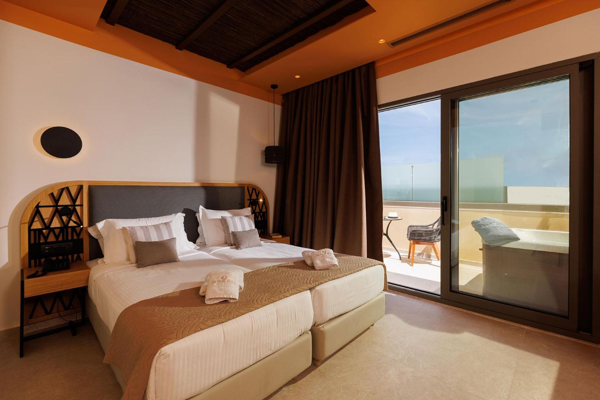 Premium Room with Steam shower and Jacuzzi  - Photo 4