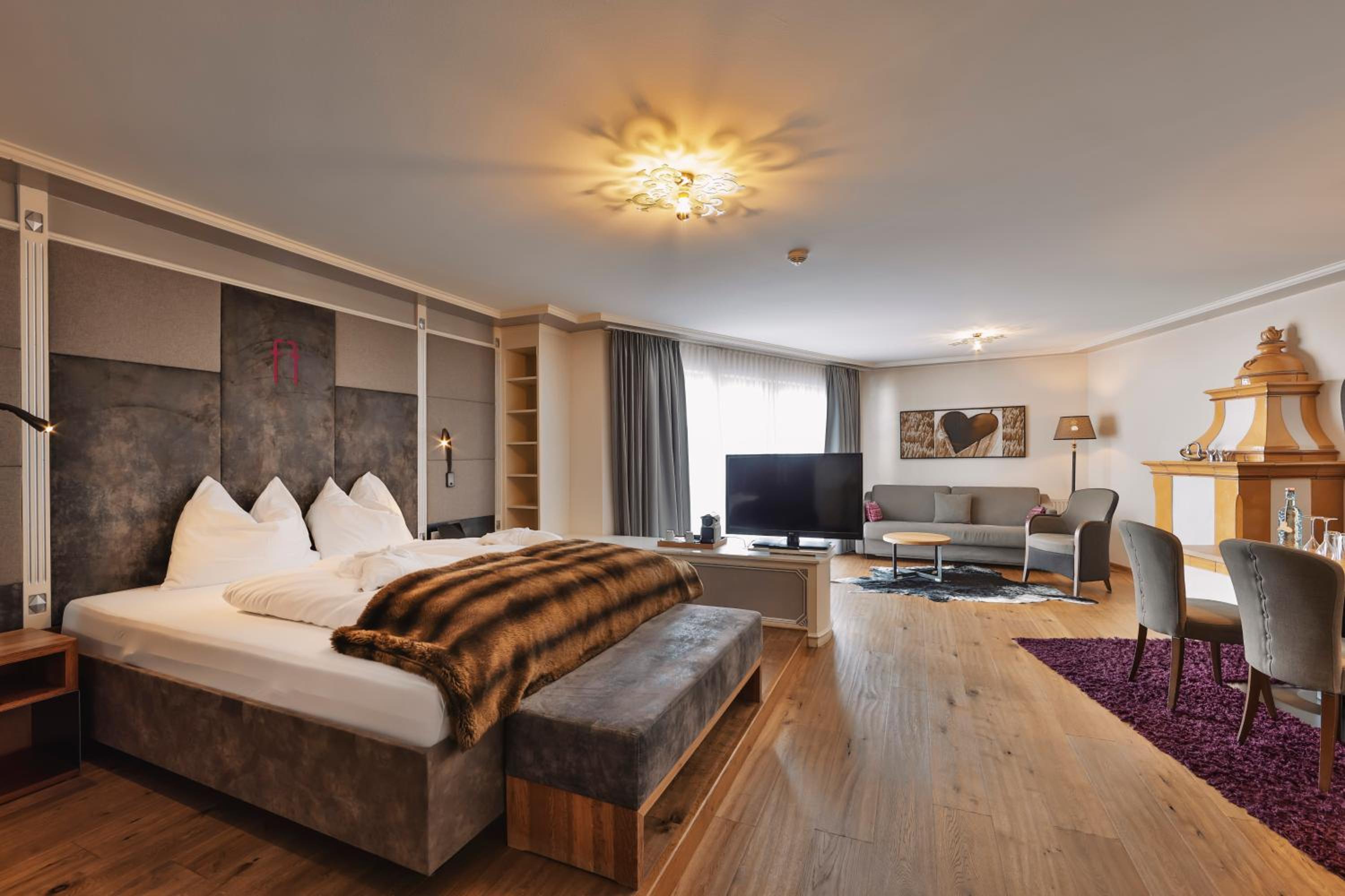Deluxe Suite photo 1