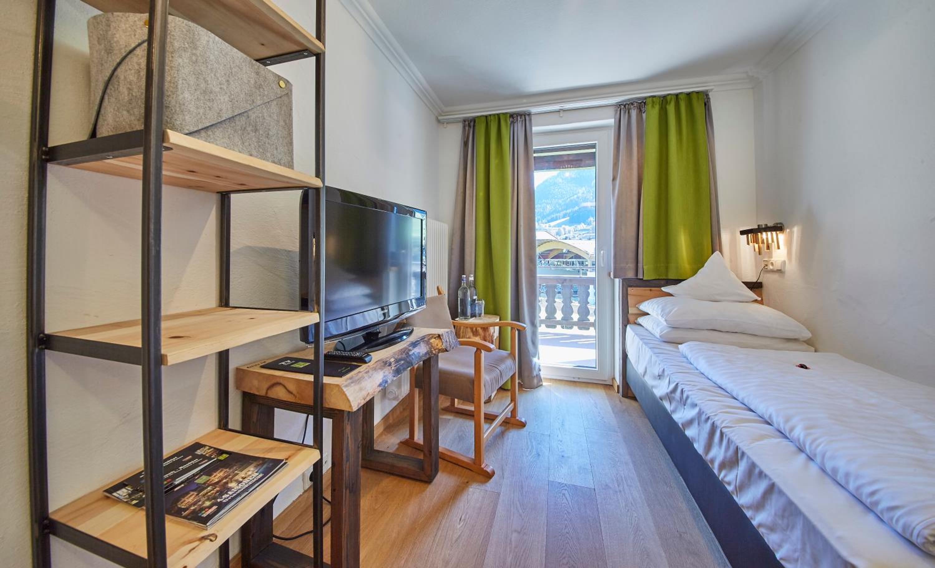 Single Room photo 1