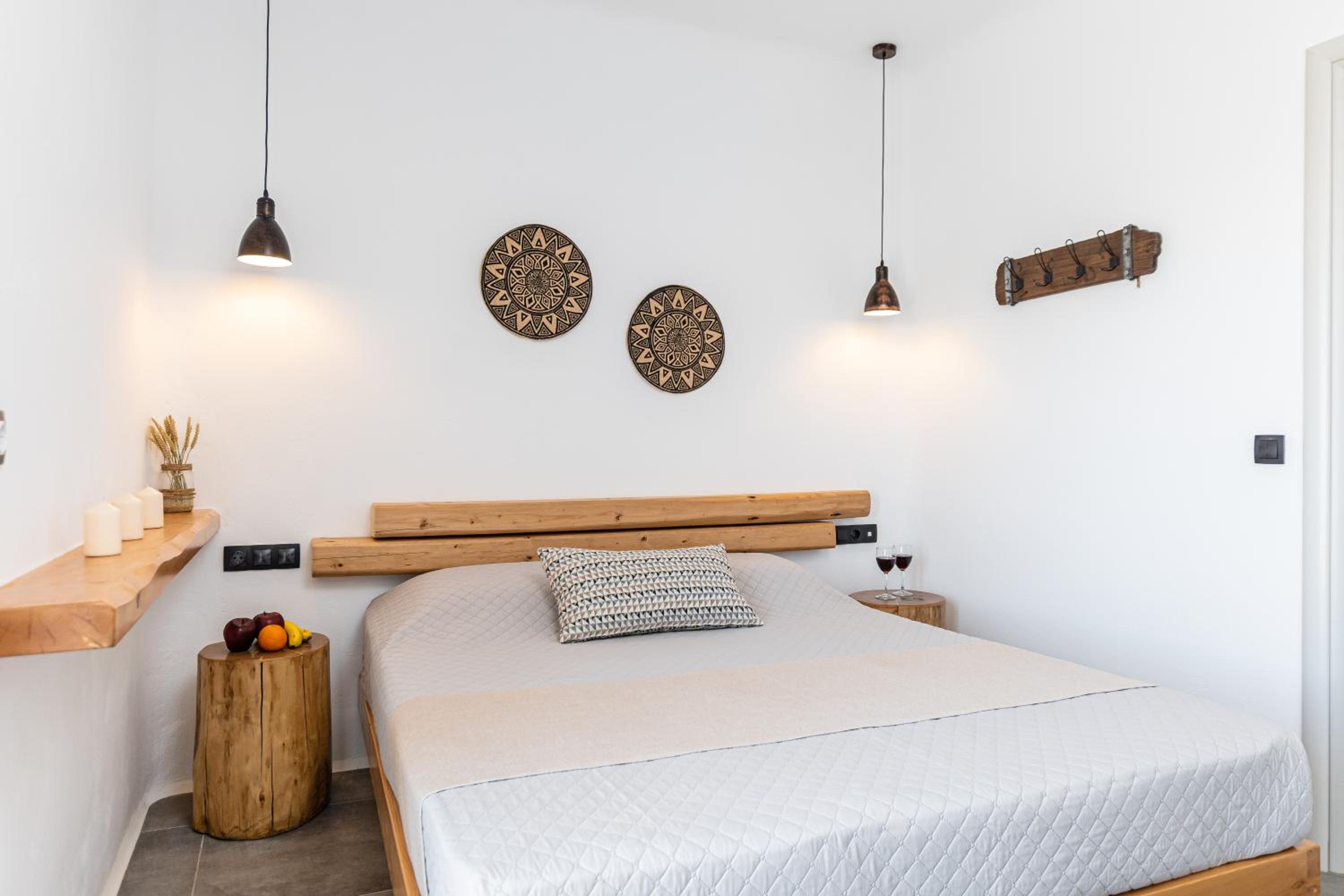 Studio Apartment photo 1