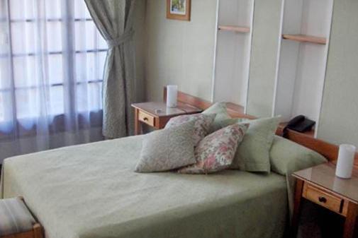 Standard Double or Twin Room photo 1