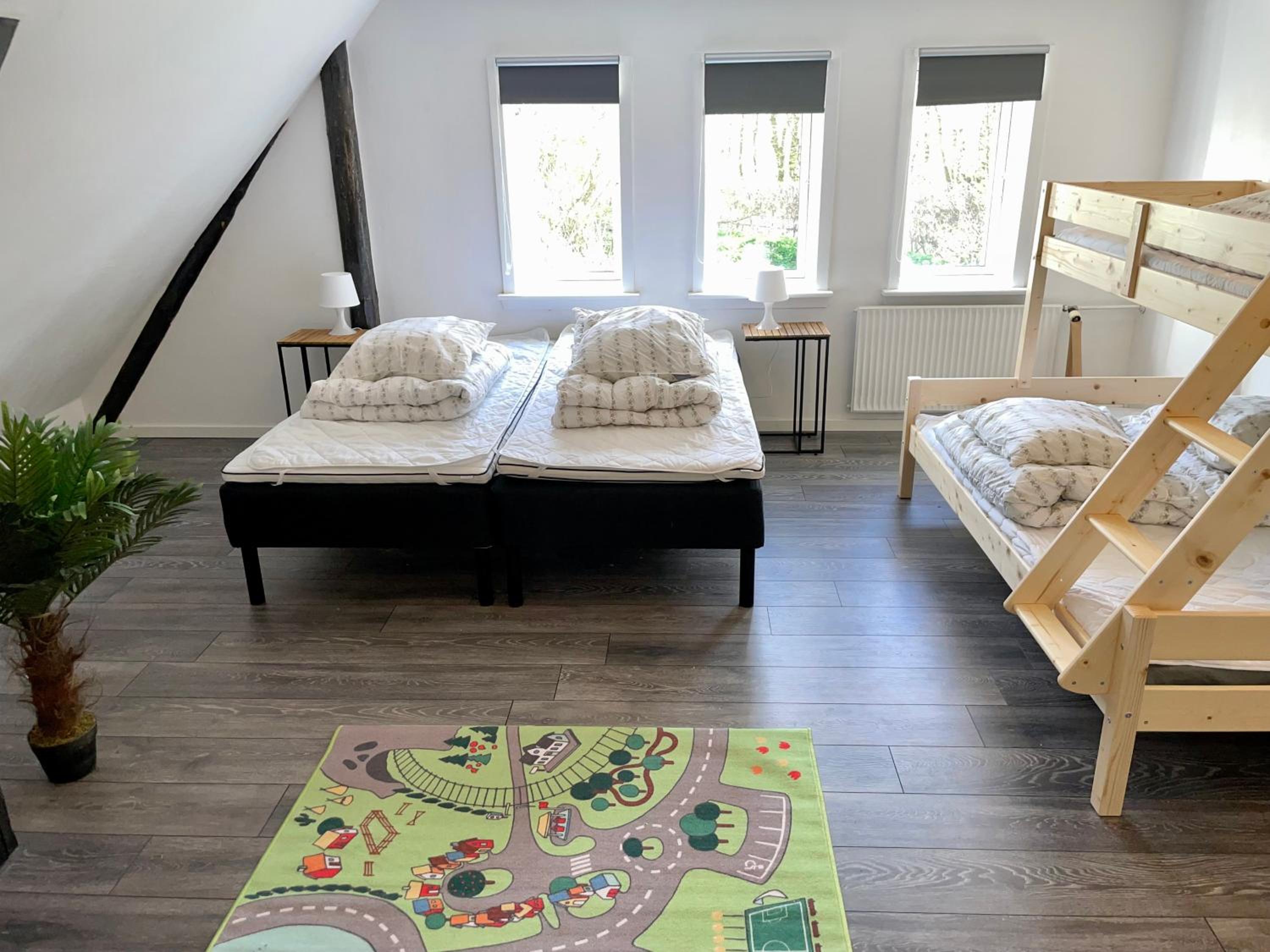 Deluxe Apartment - 300m2