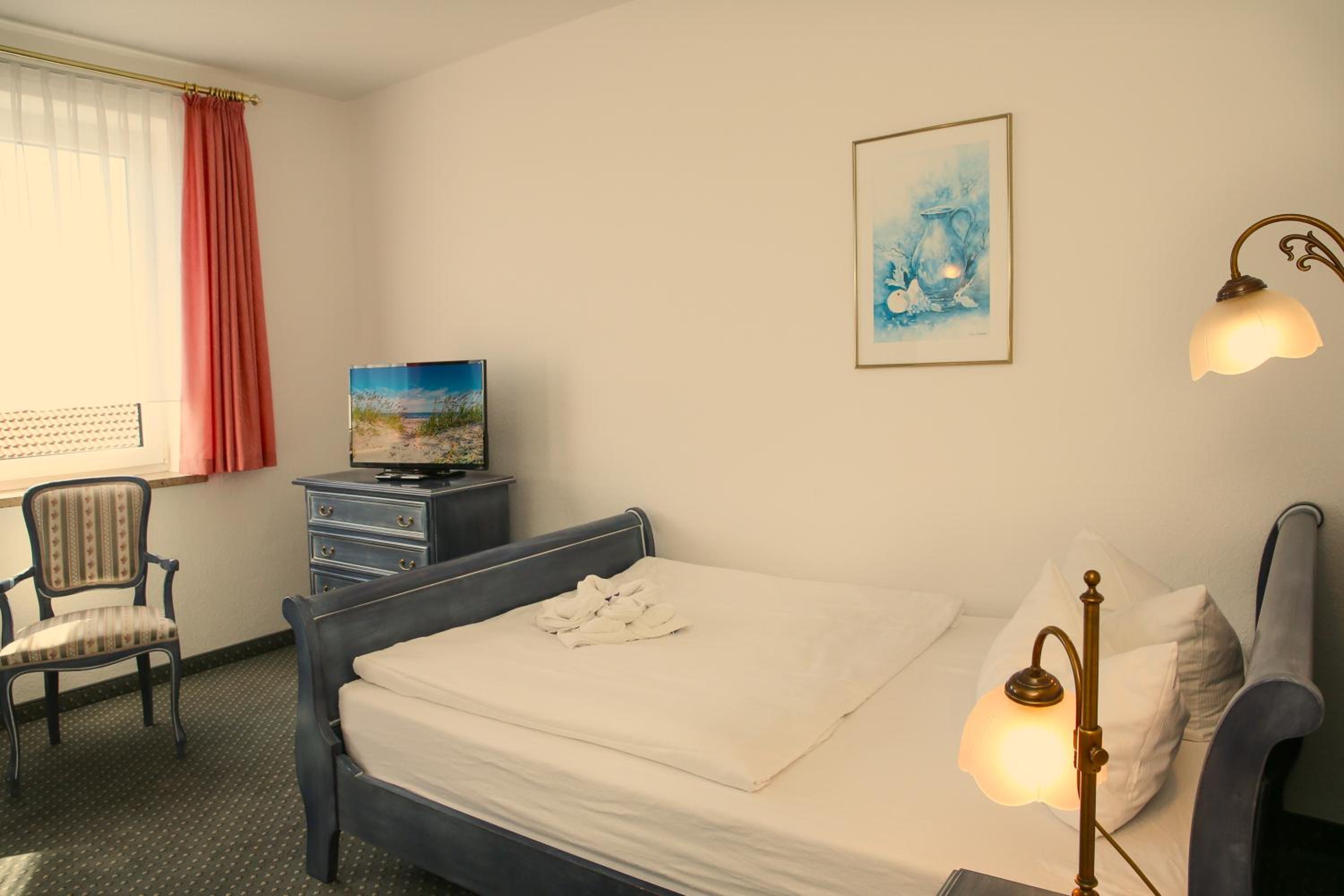 Large Single Room