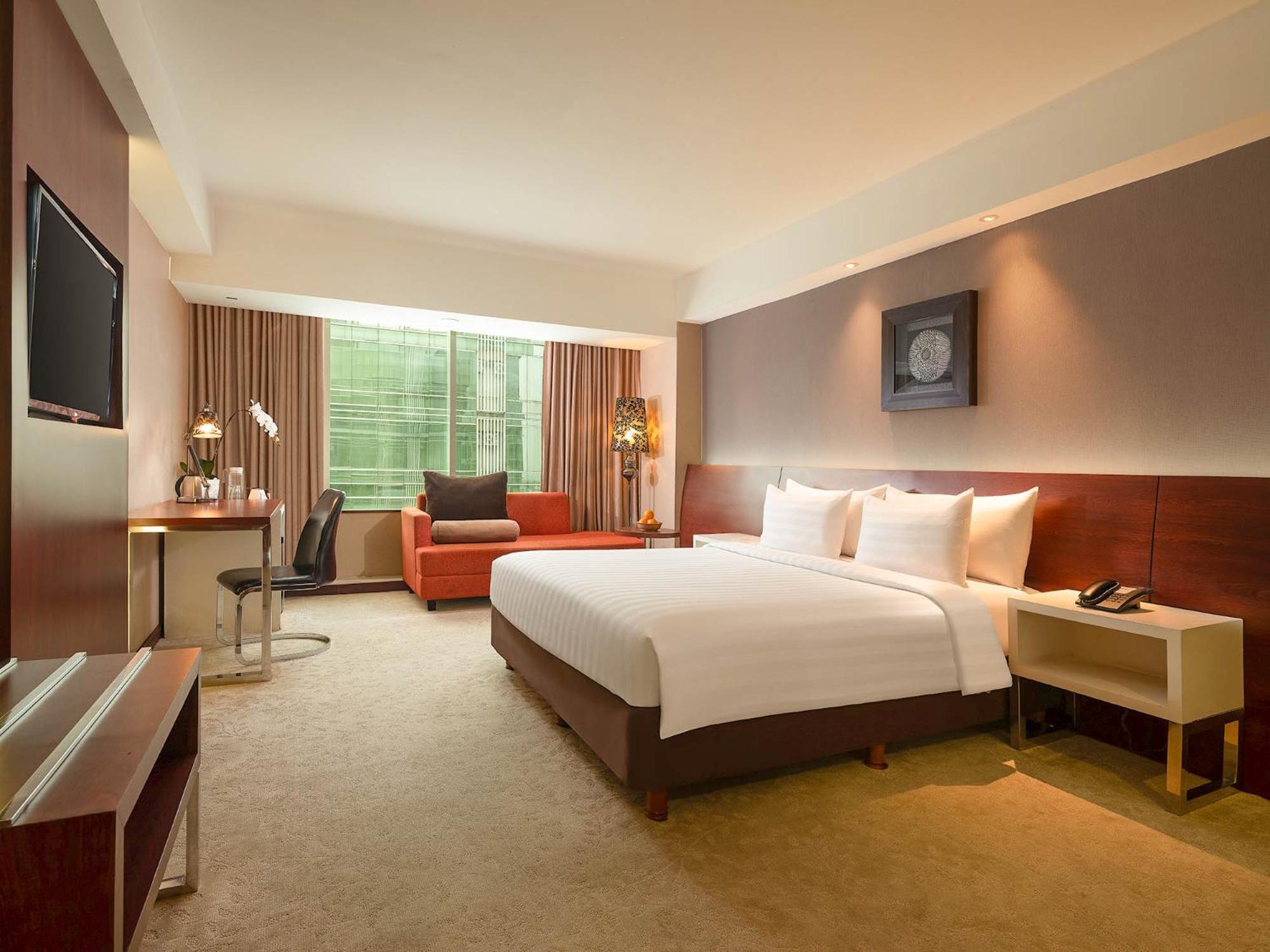 Executive Club Room photo 1