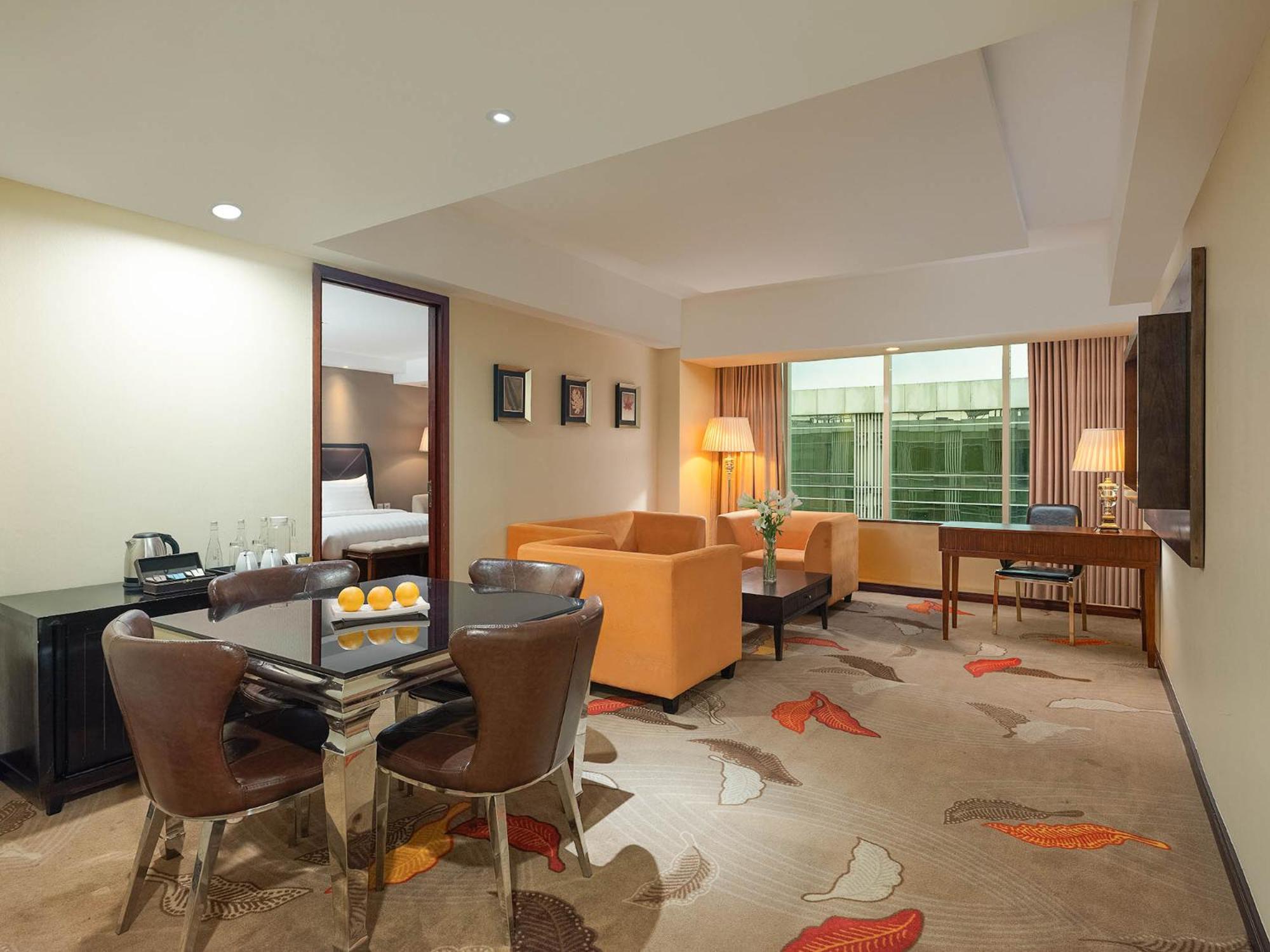 Executive Suite photo 1