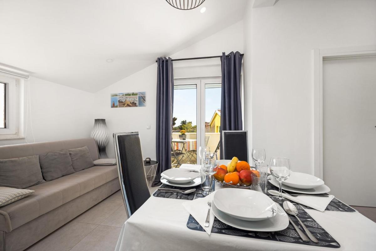 Two bedroom apartment with Sea view photo 2