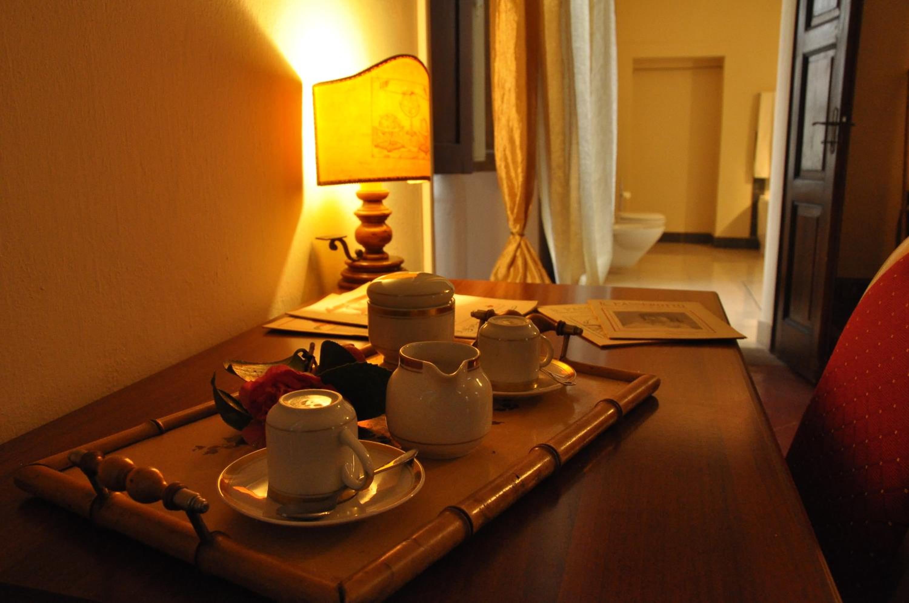 Suite with Spa Bath - Photo 4