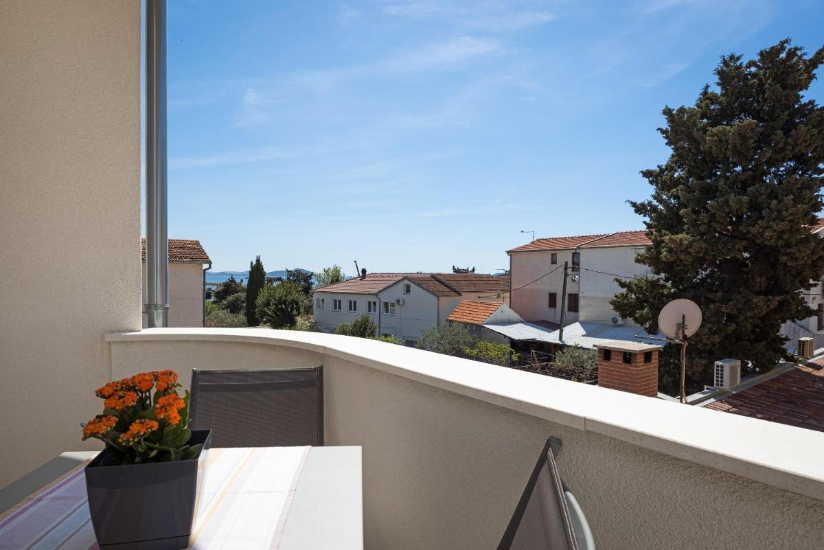 One Bedroom Apartment with Sea View photo 1