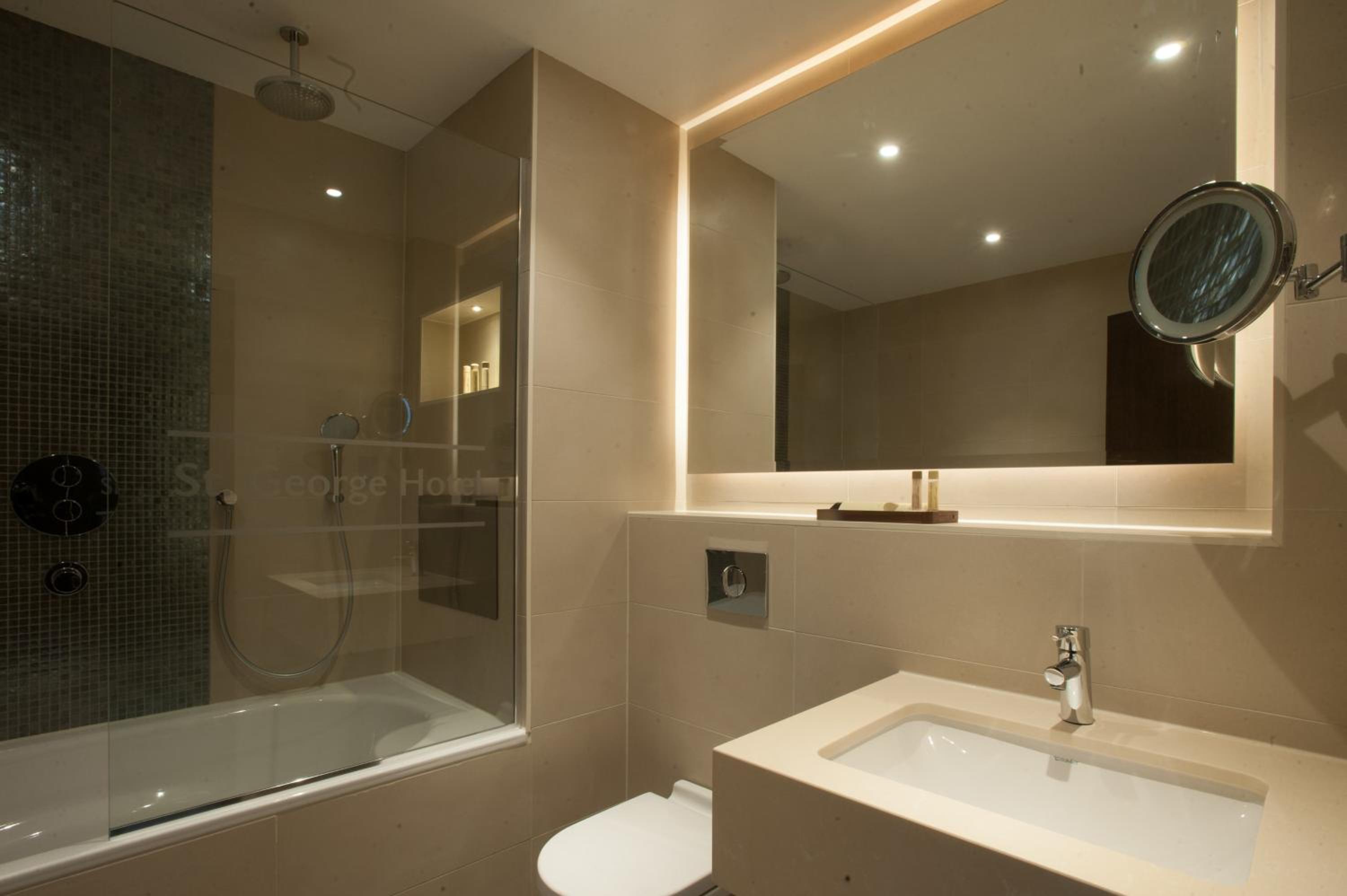 Junior Double Room