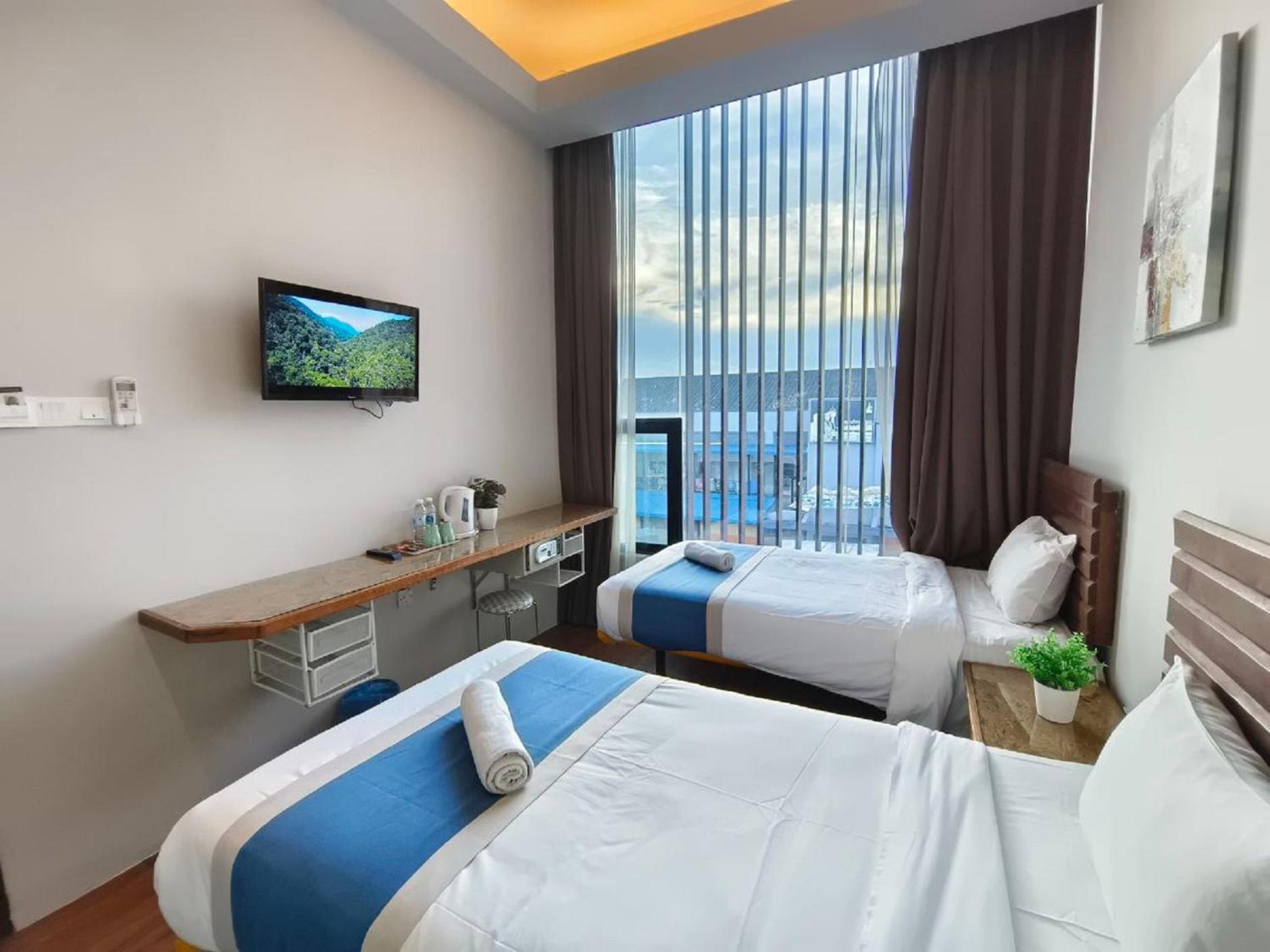 Deluxe Twin Room - Photo 4