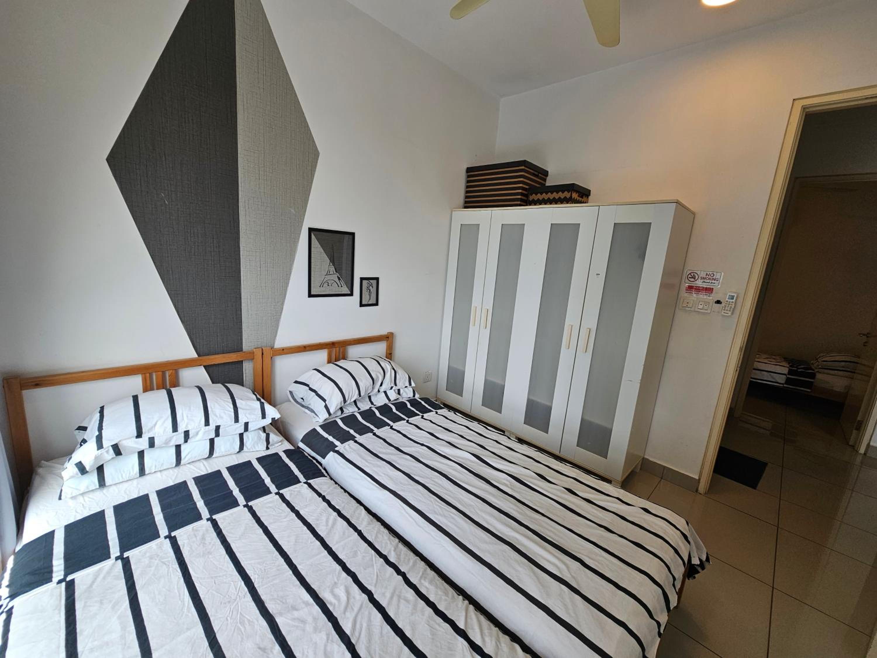 Two-Bedroom Apartment - Photo 6
