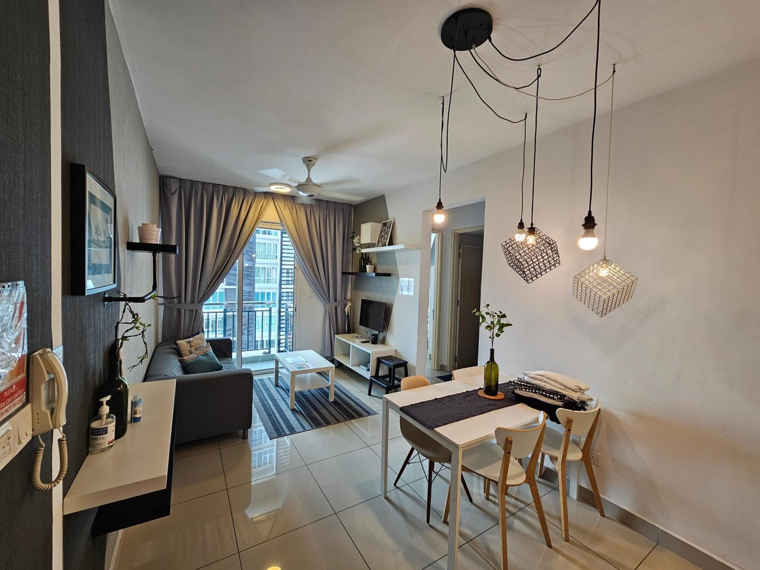 Two-Bedroom Apartment - Photo 2