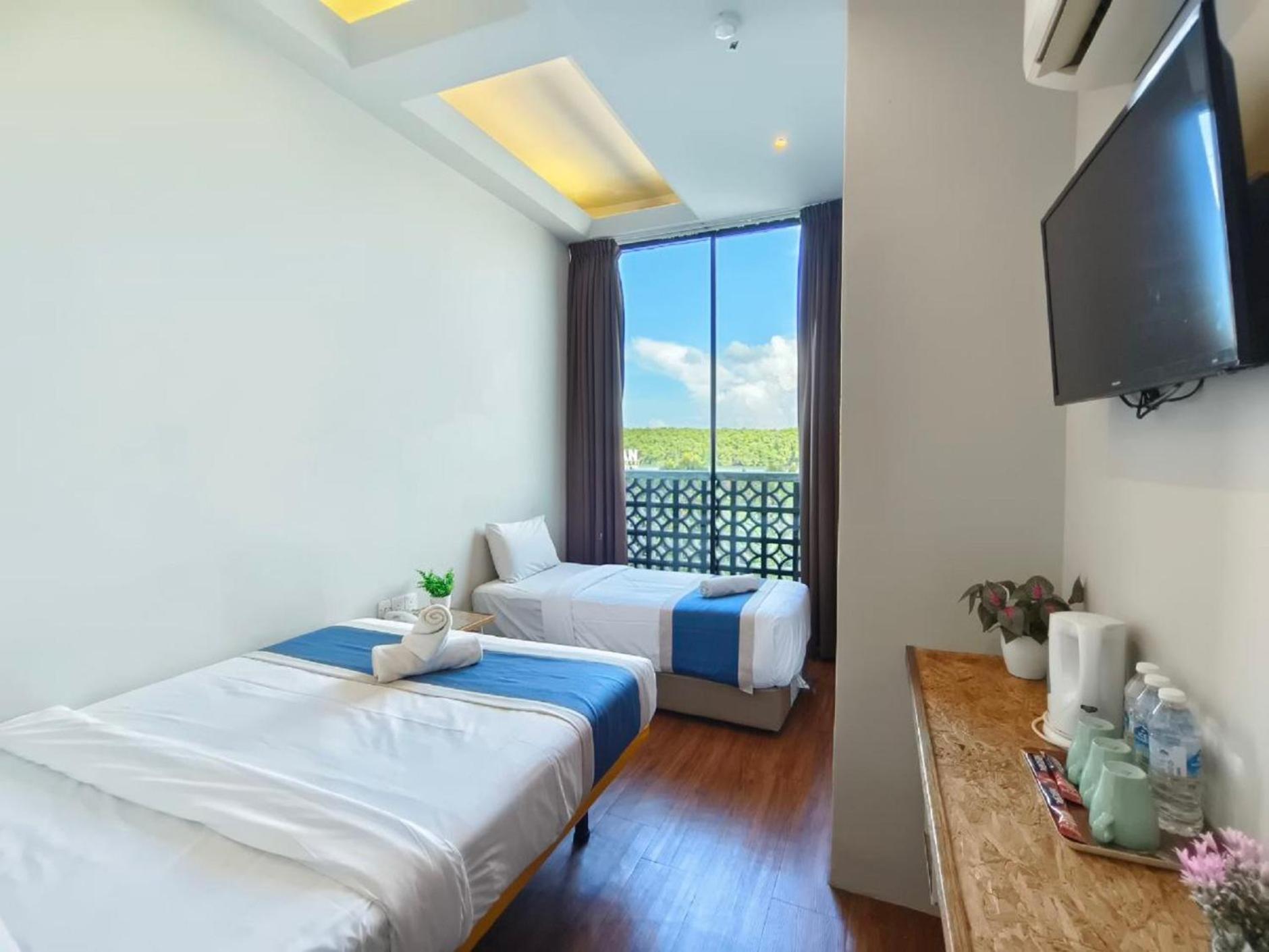 Family Suite - Photo 15