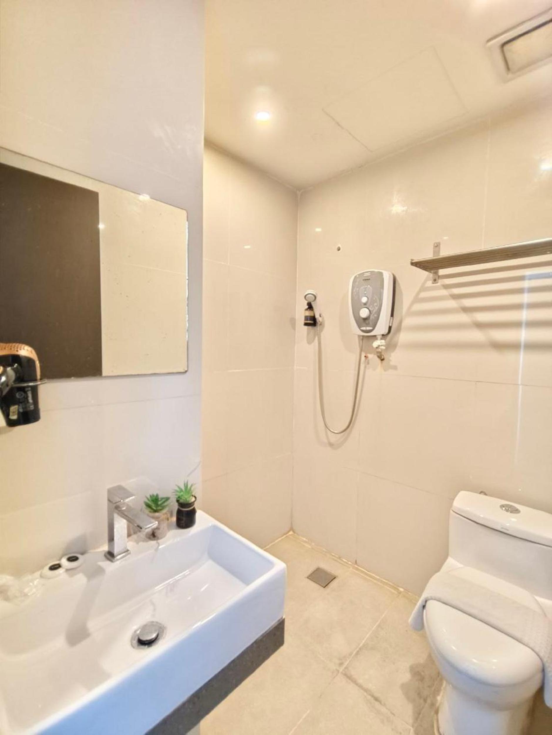 Family Suite - Photo 14