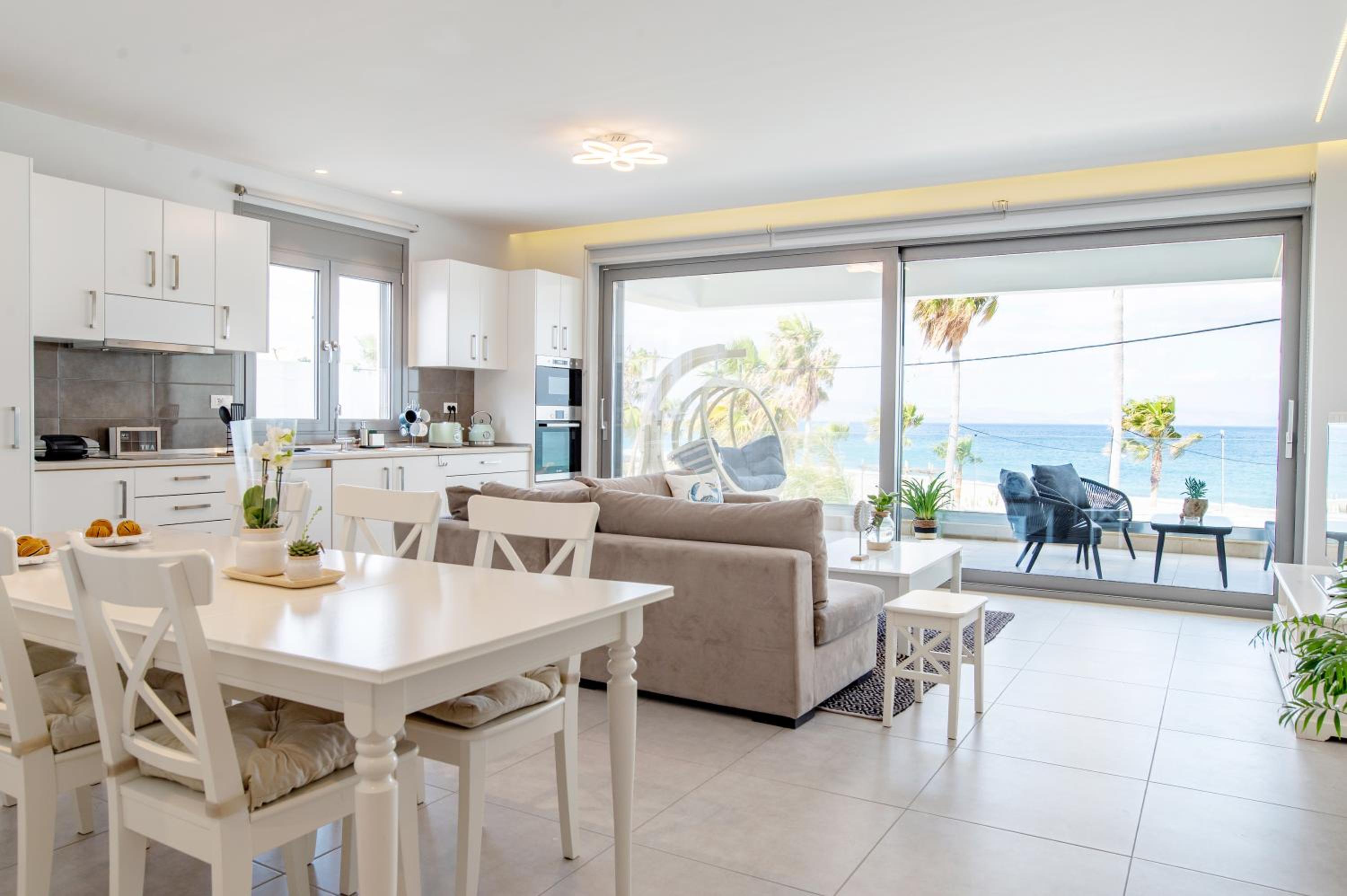 Maisonette photo 2