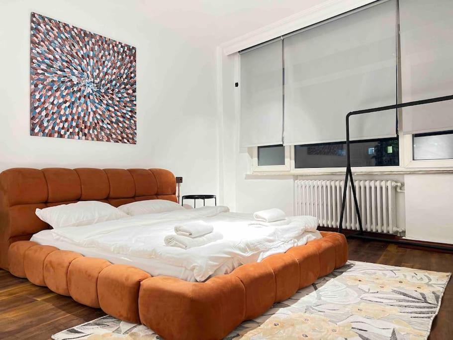 Apartment photo 1