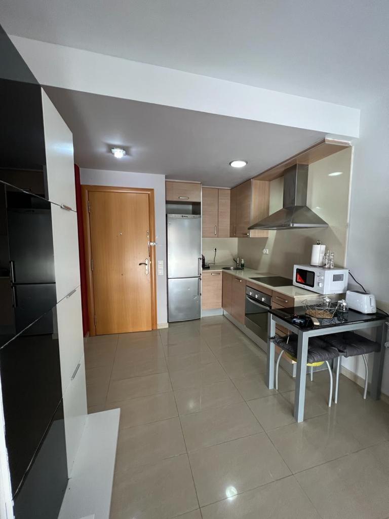 One-Bedroom Apartment photo 3