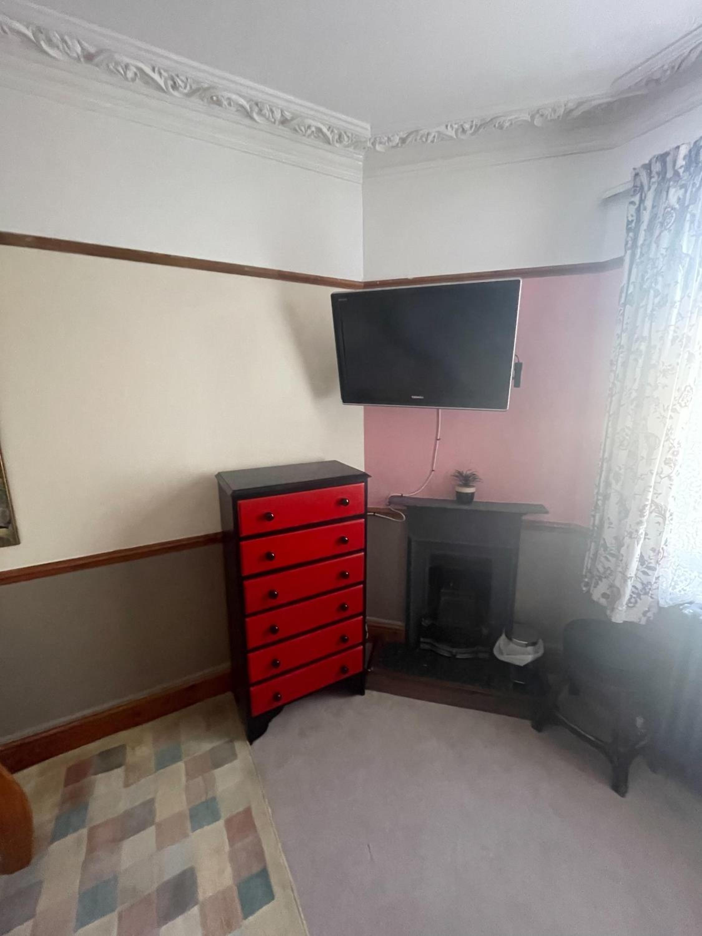 Large Double Room photo 1
