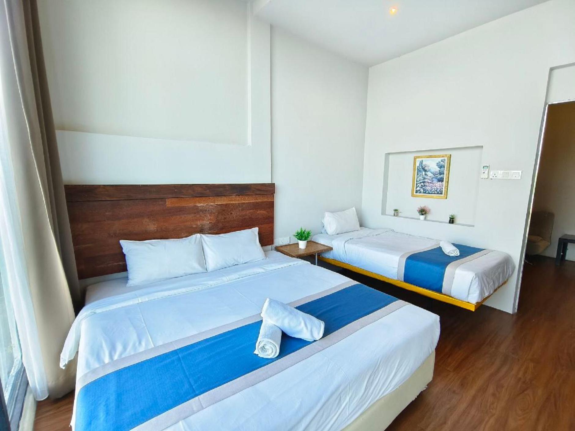 Suite with River View - Photo 3