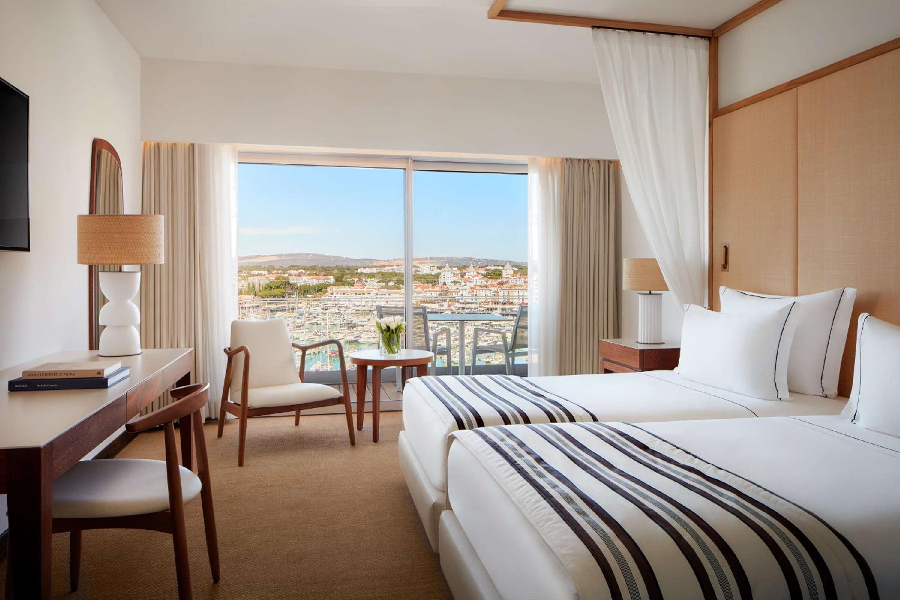 Superior Double or Twin Room with Marina View