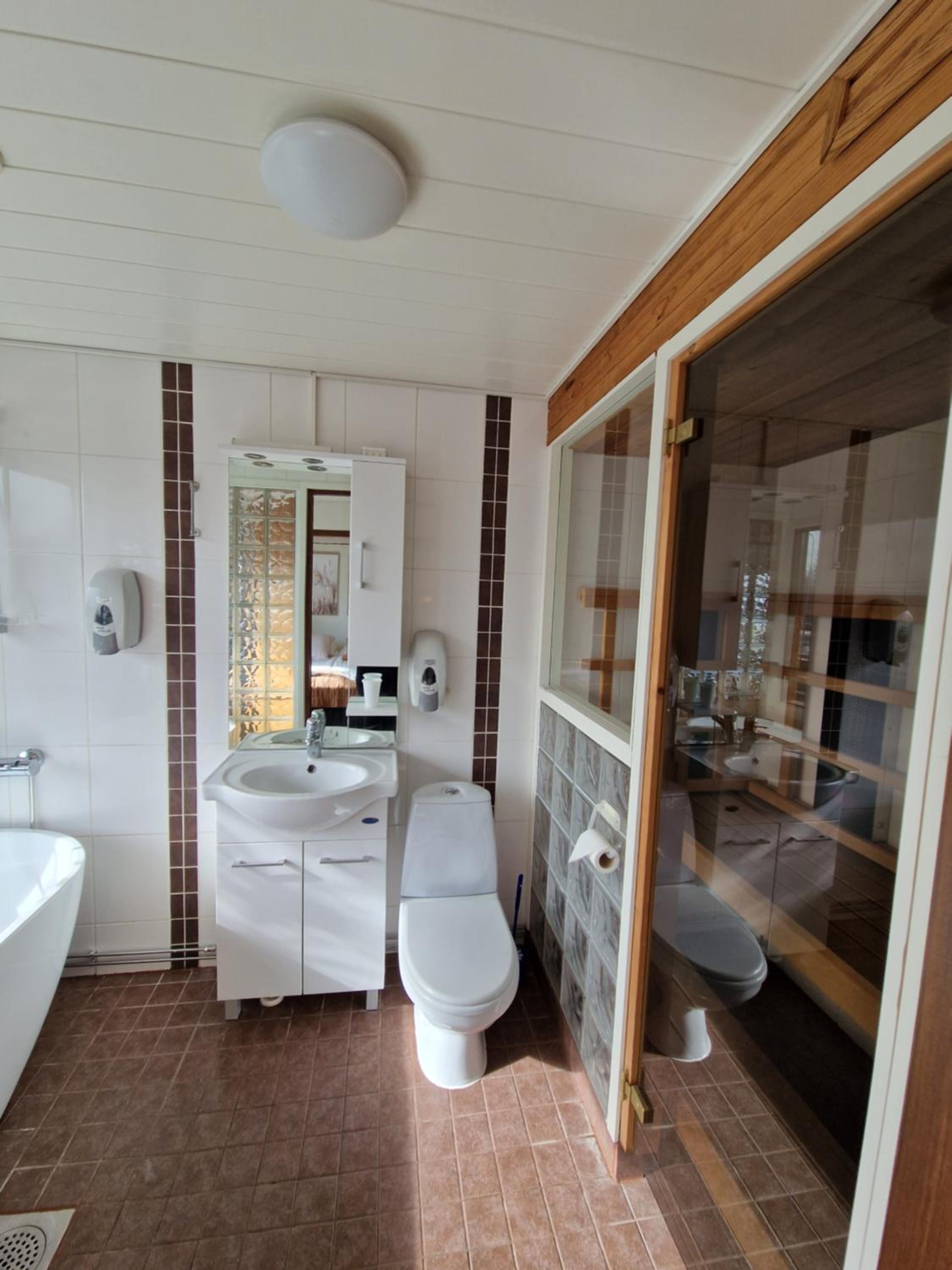 Deluxe Double Room with Bath photo 2