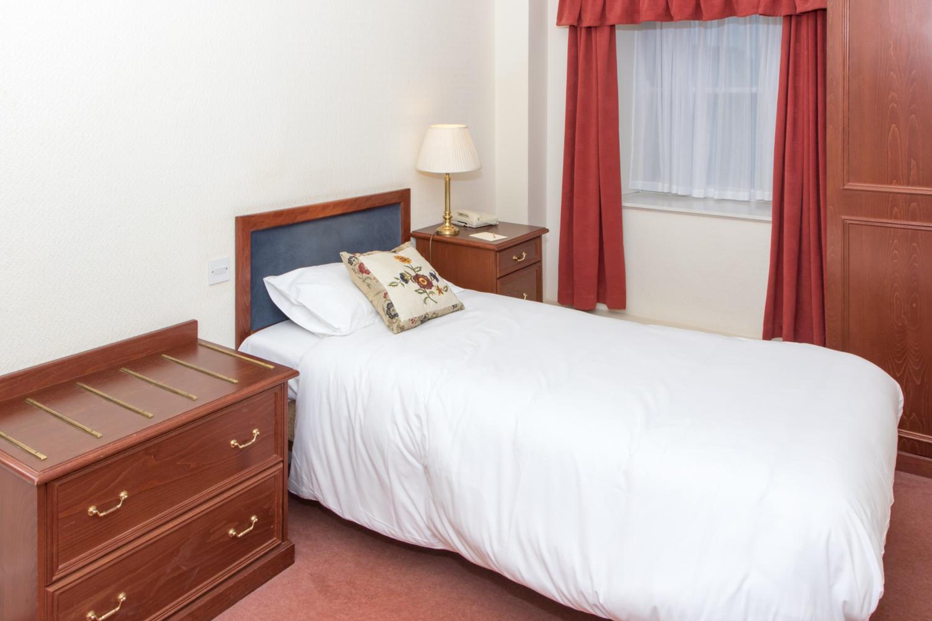 Single Room photo 3