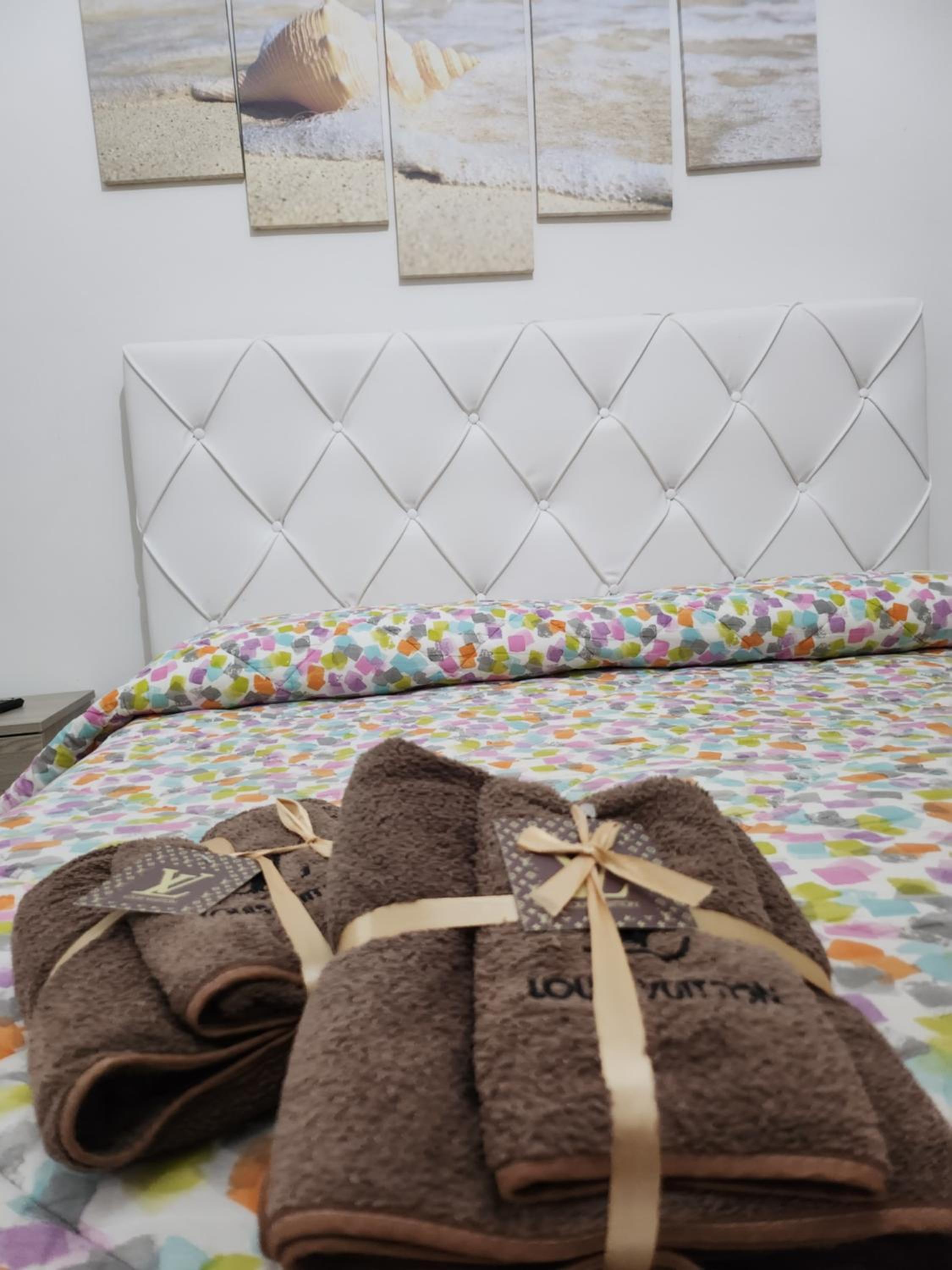 Large Double Room - Photo 39