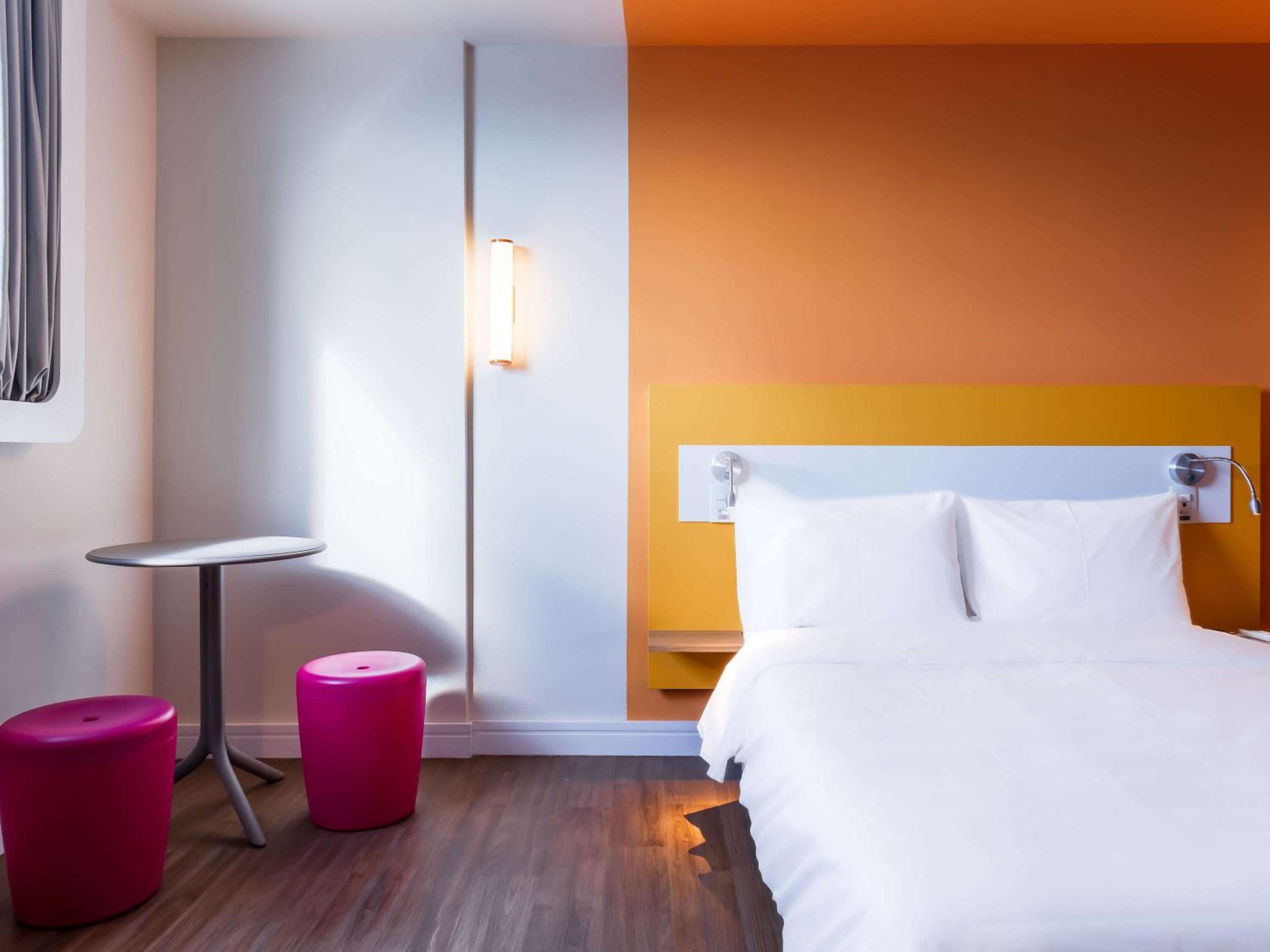 Standard Double Room - Photo 8