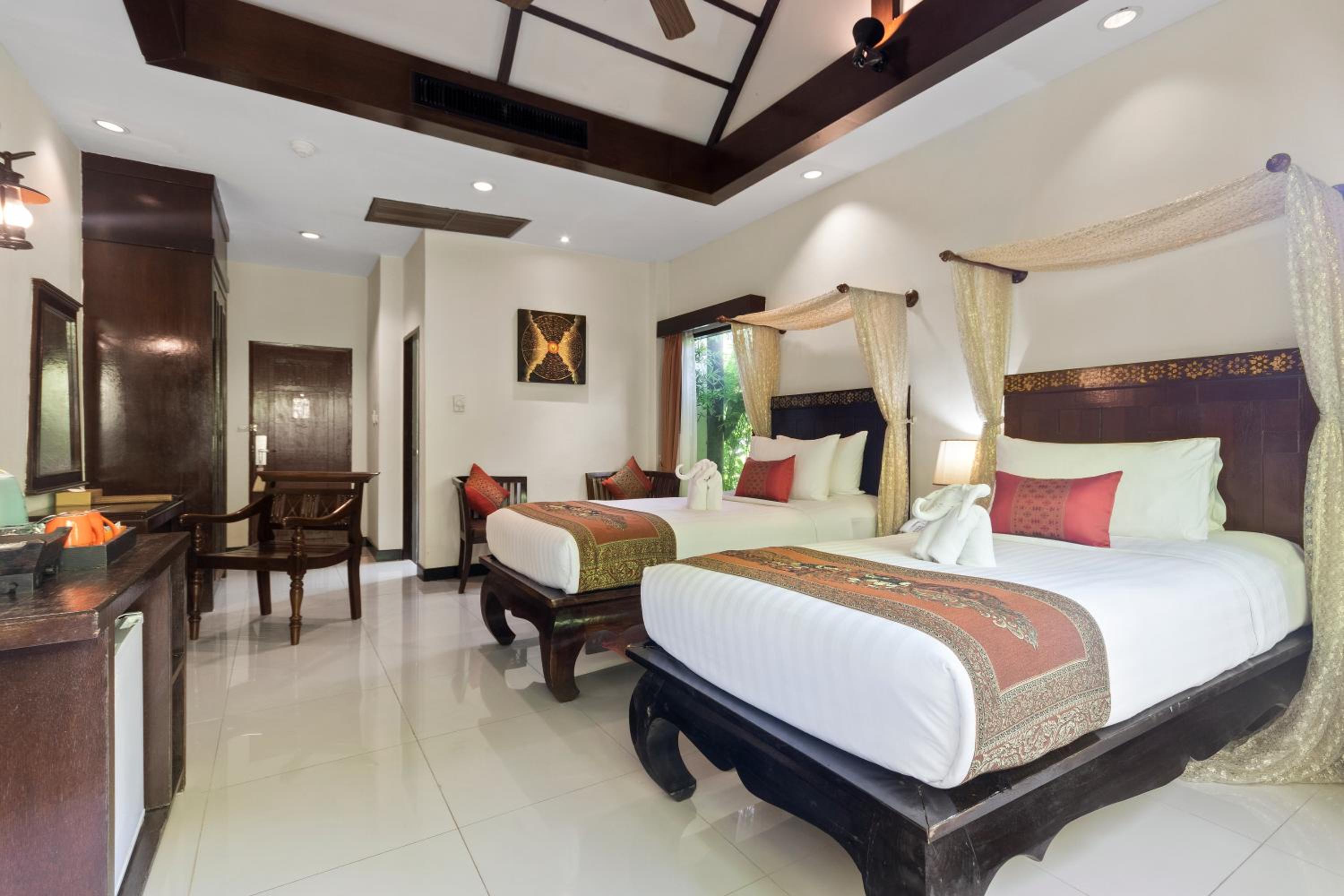 Villa - Photo 3