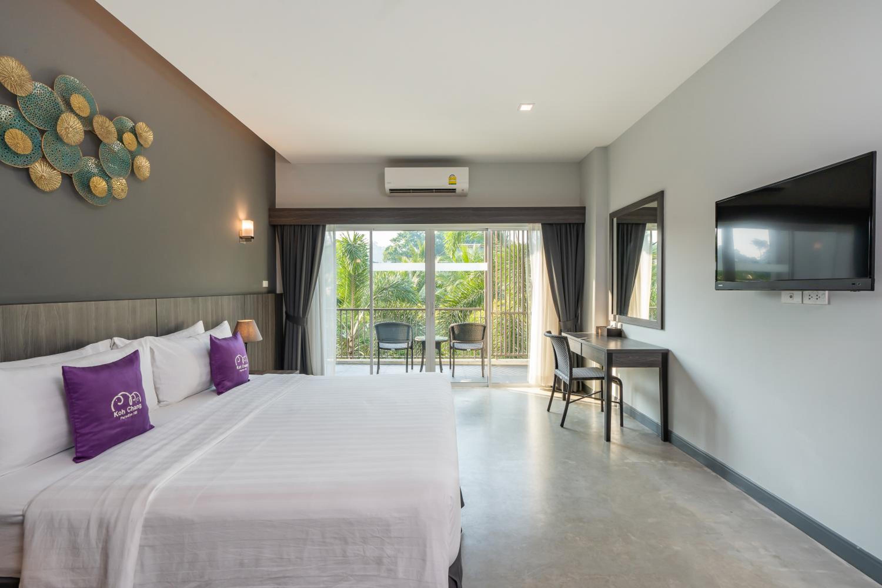 Deluxe Double or Twin Room with Garden View - Photo 1