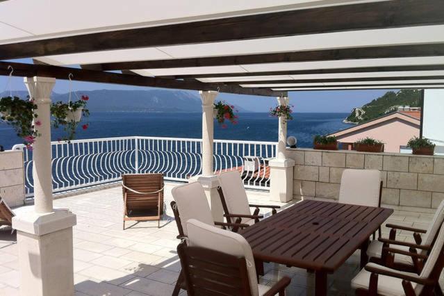 Apartment with Sea View photo 1