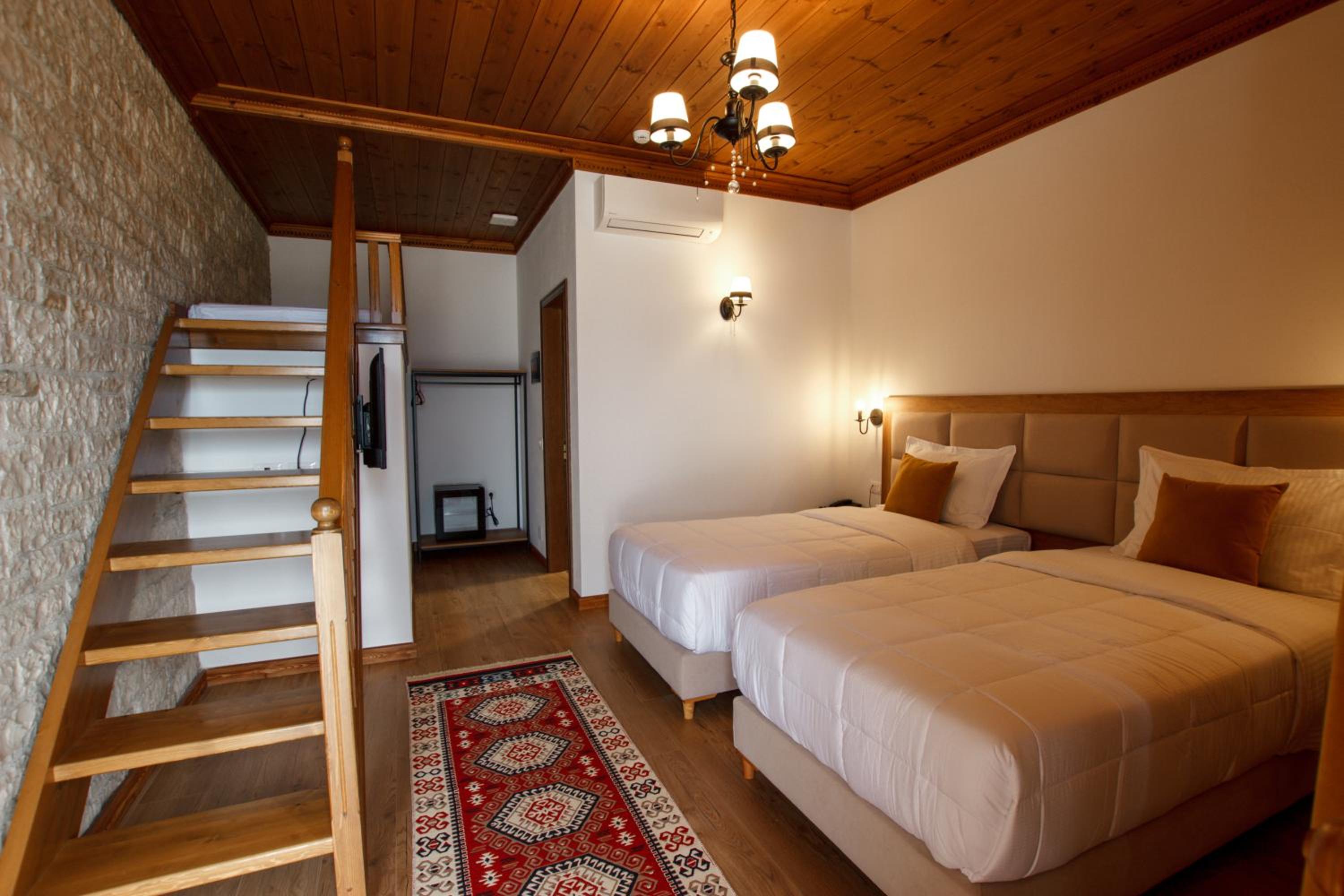 Standard Twin Room photo 2