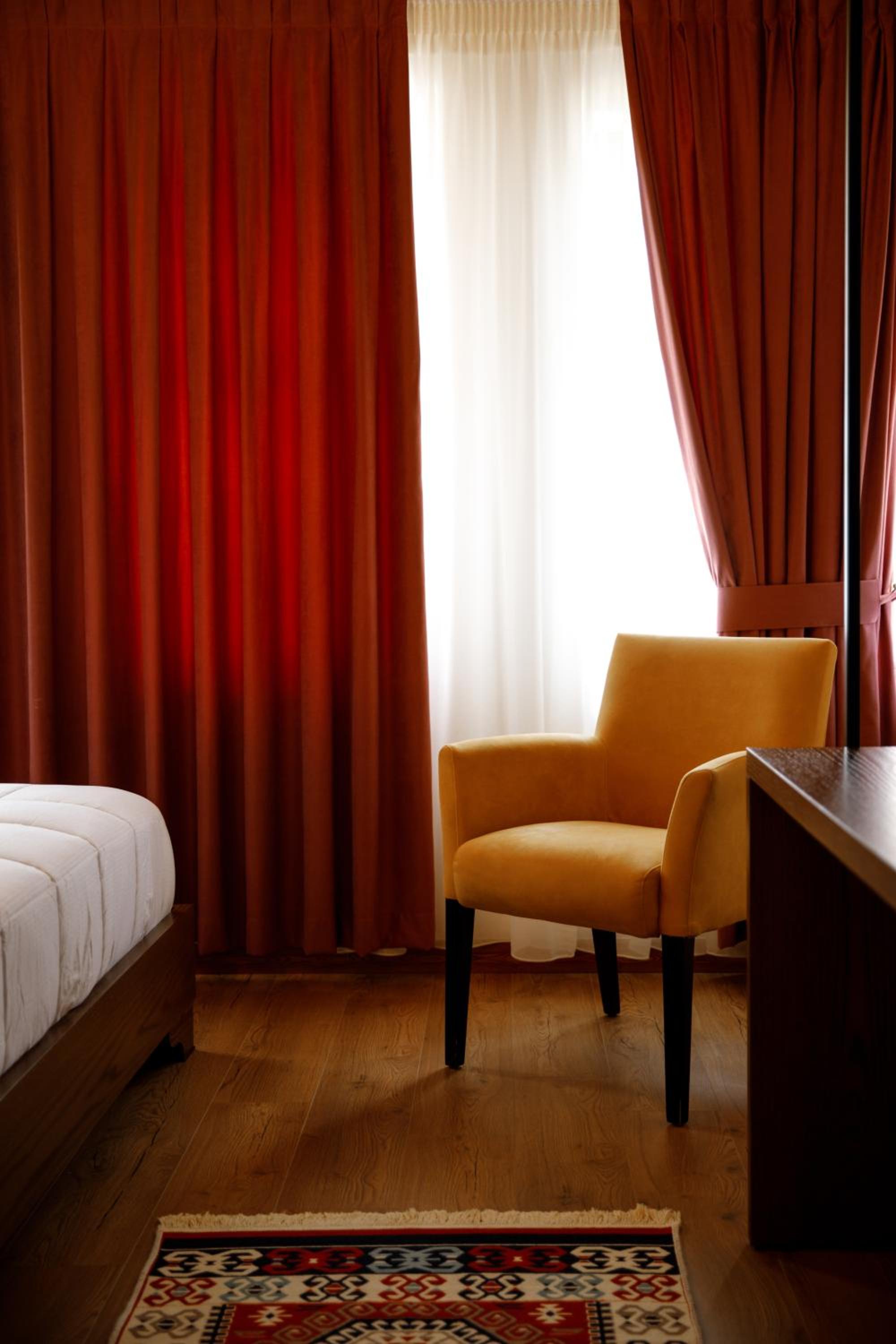 Standard Triple Room photo 2