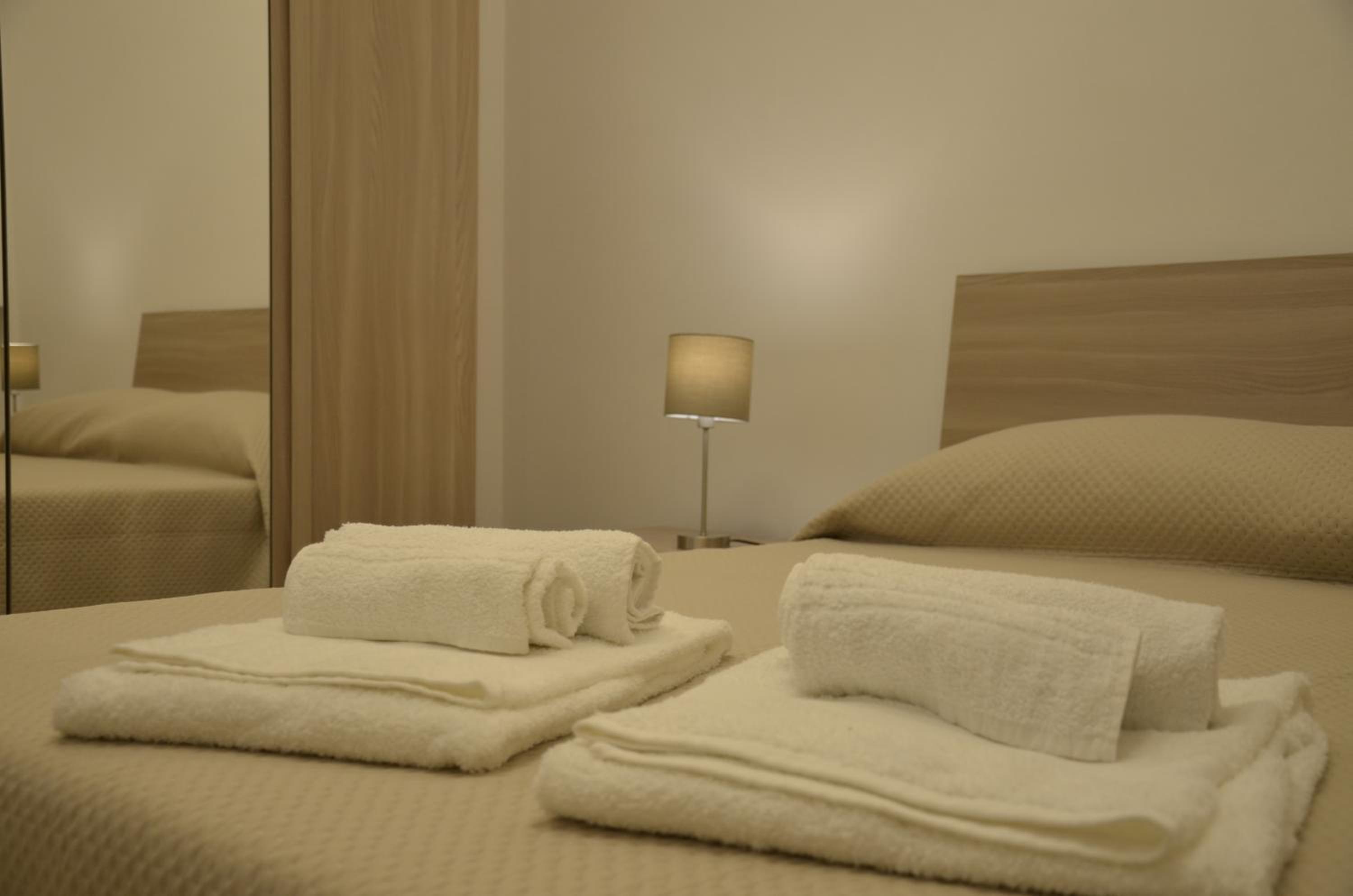 Double Room with Private Bathroom photo 1