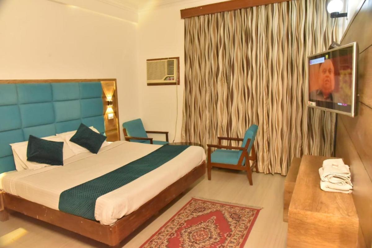 Deluxe Room - Photo 4