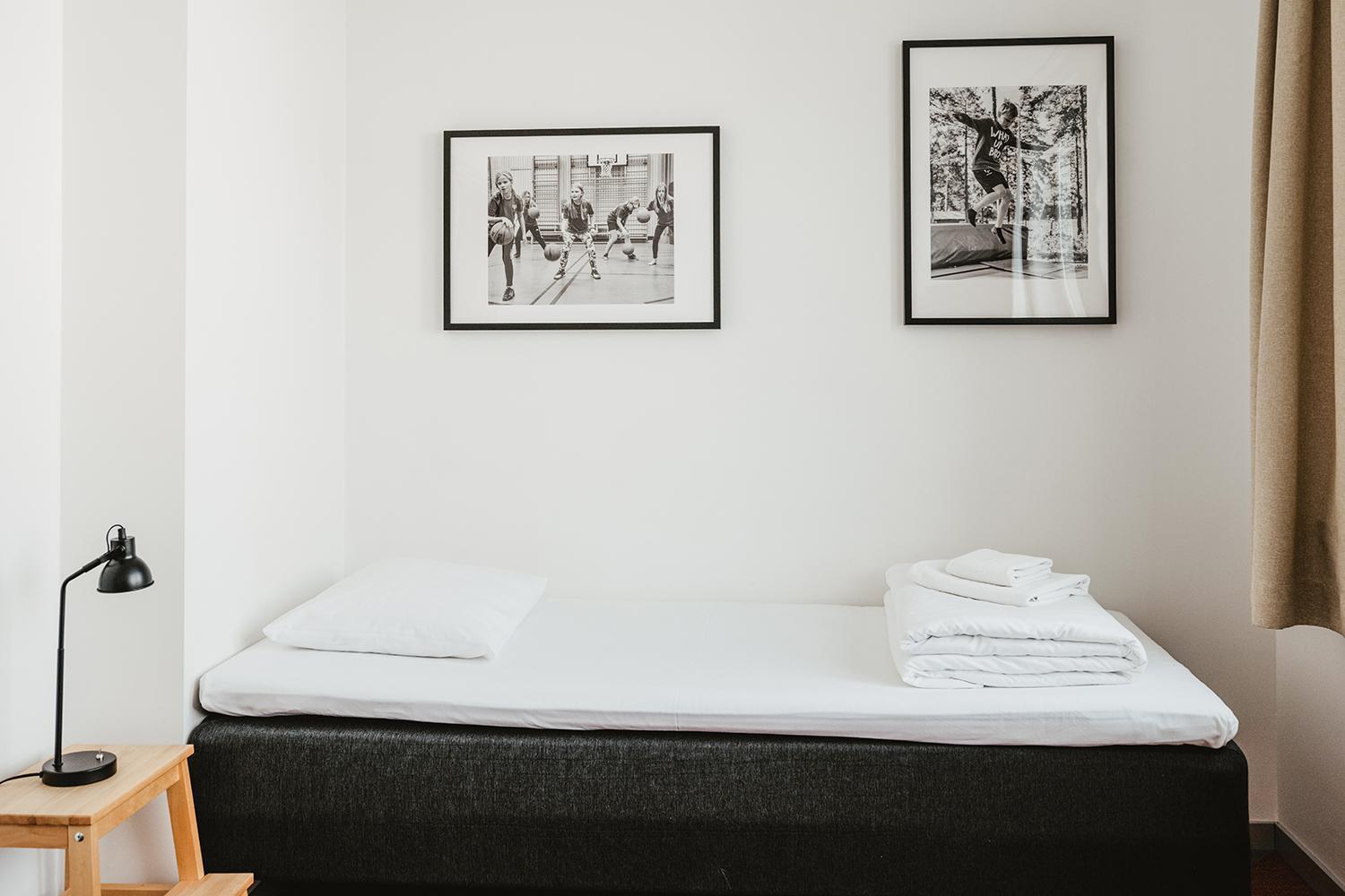 Single Room with Shared Bathroom photo 1