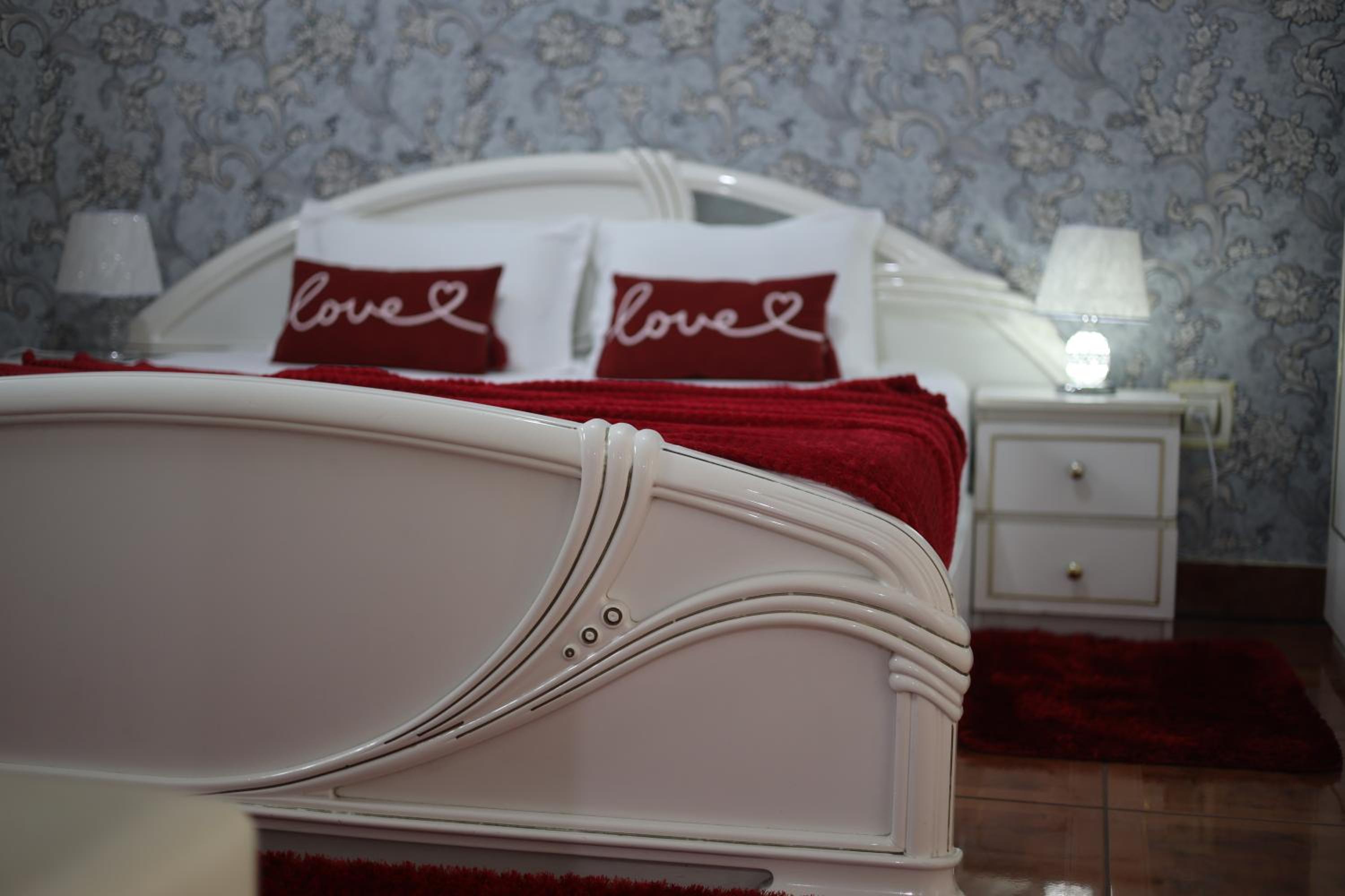 Double Room - Photo 31