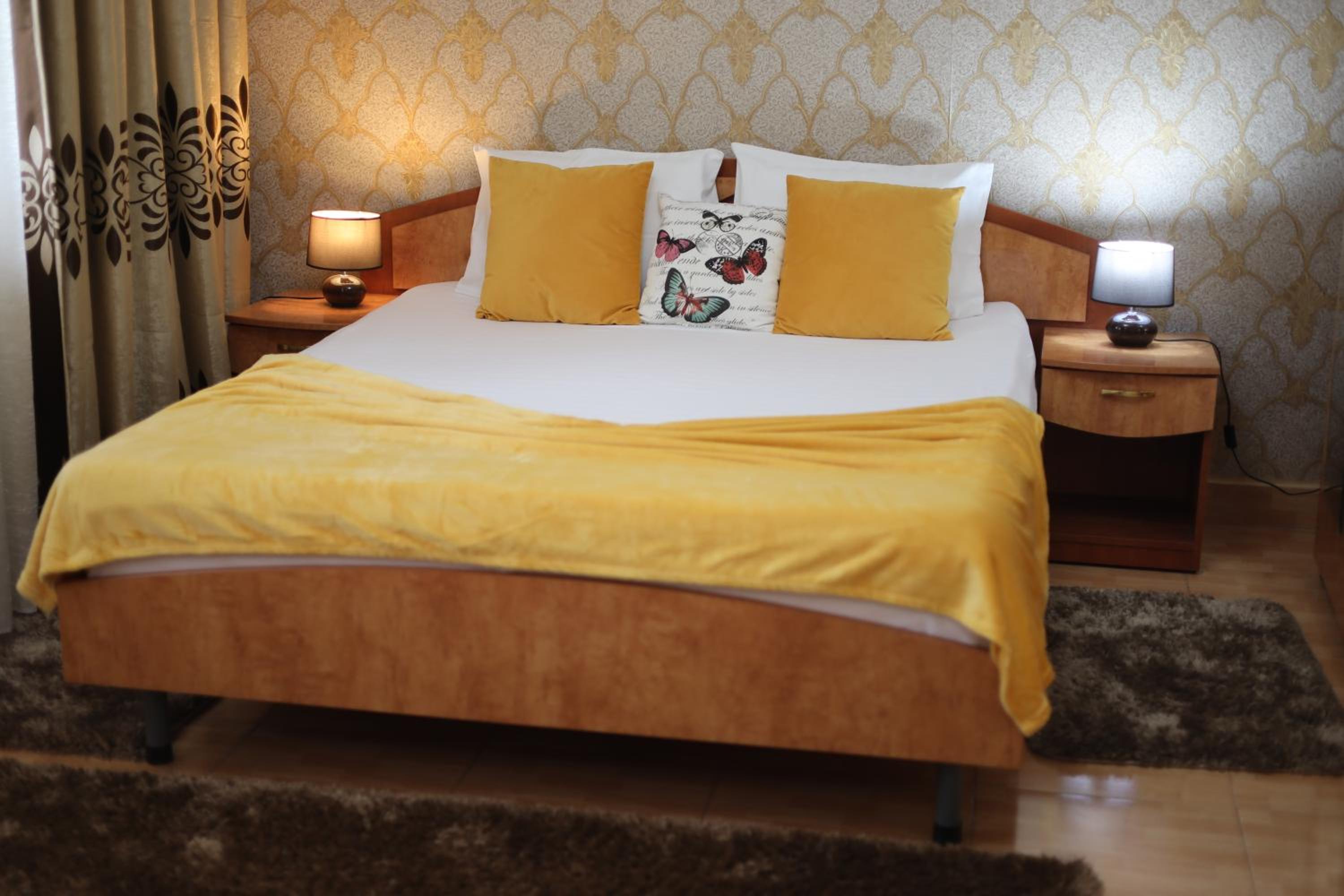 Double Room - Photo 86